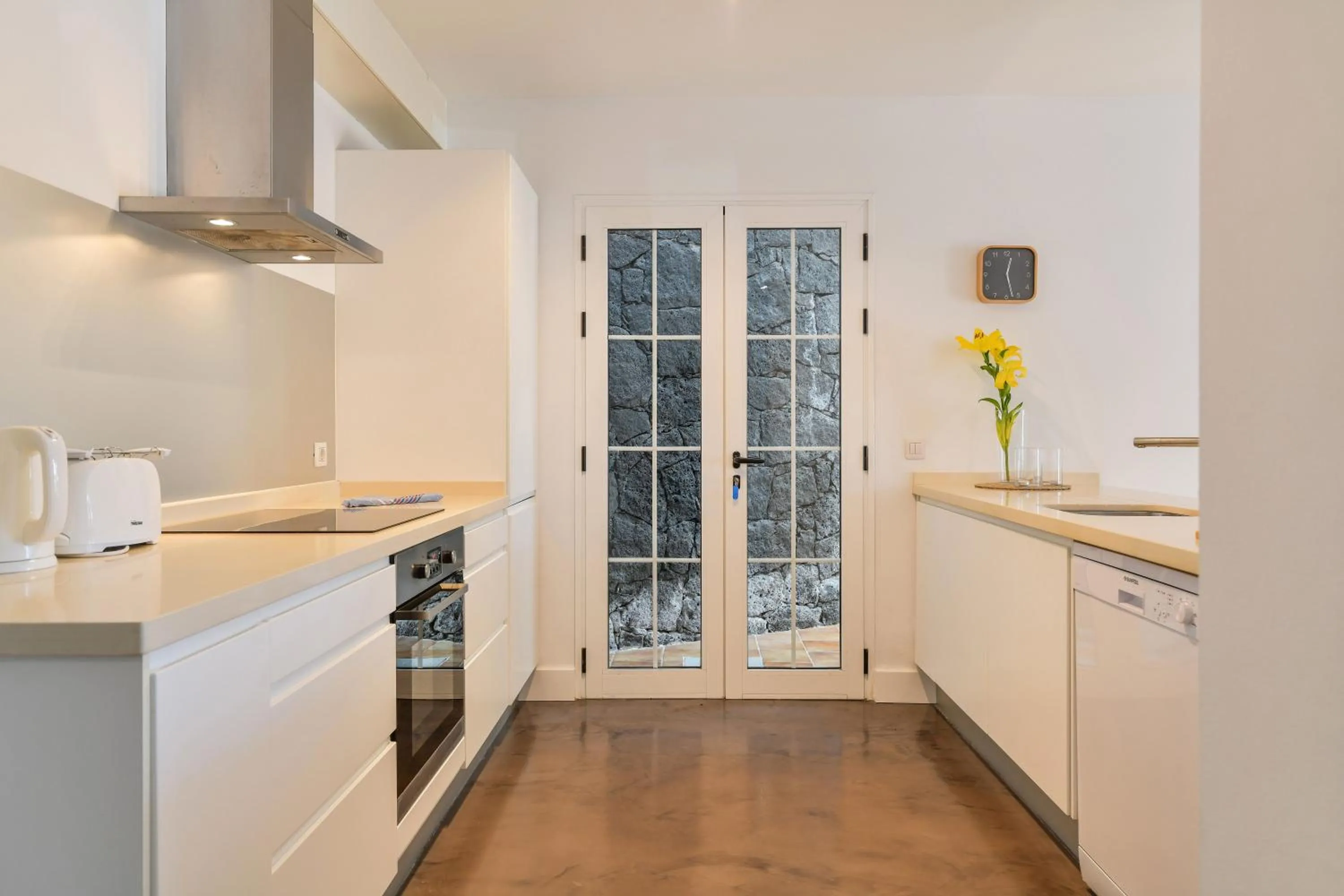 Kitchen or kitchenette in Coloradas Beach Villa