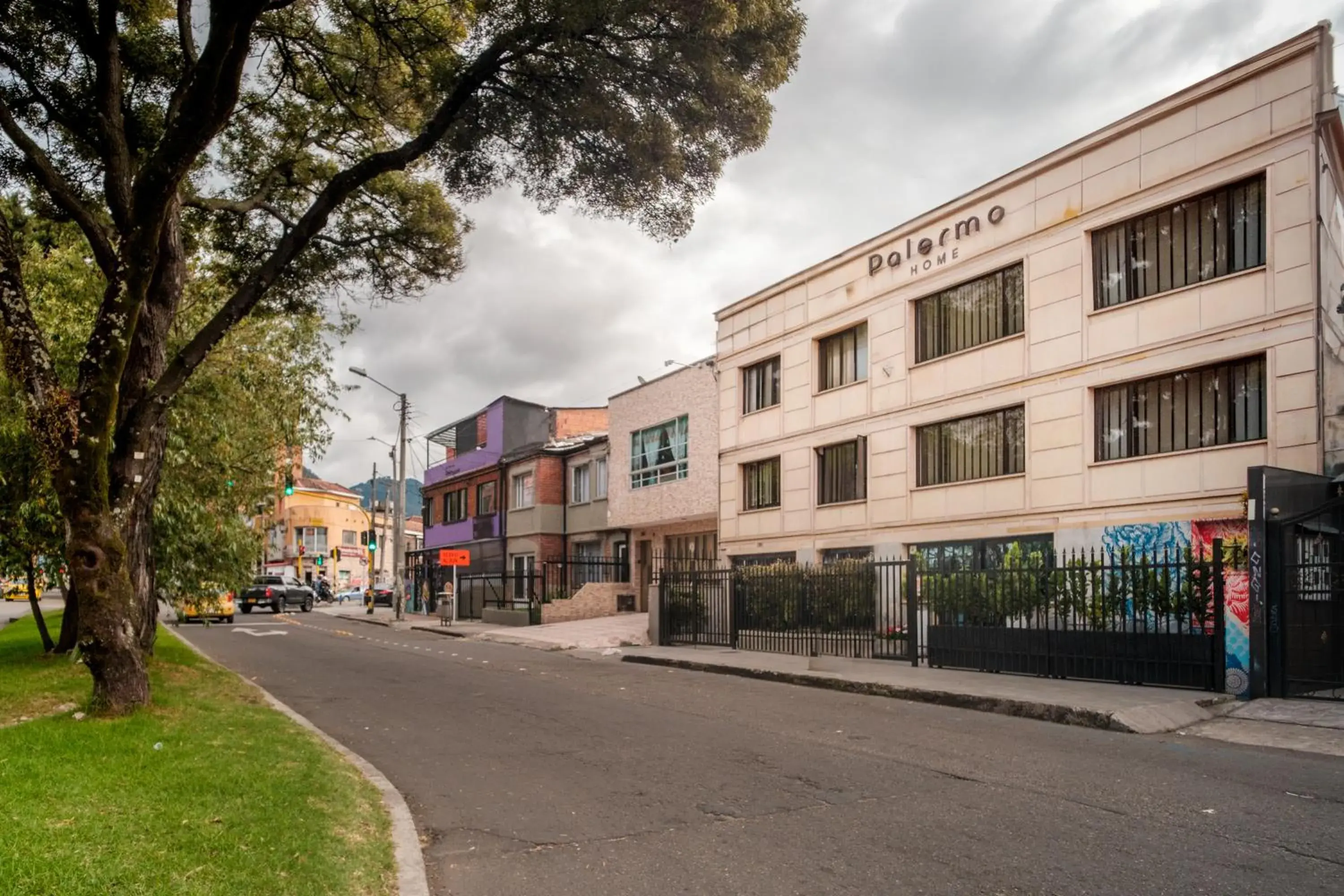 Facade/entrance in Palermo Home Bogota & Art Gallery Facade/entrance in Palermo Home Bogota & Art Gallery