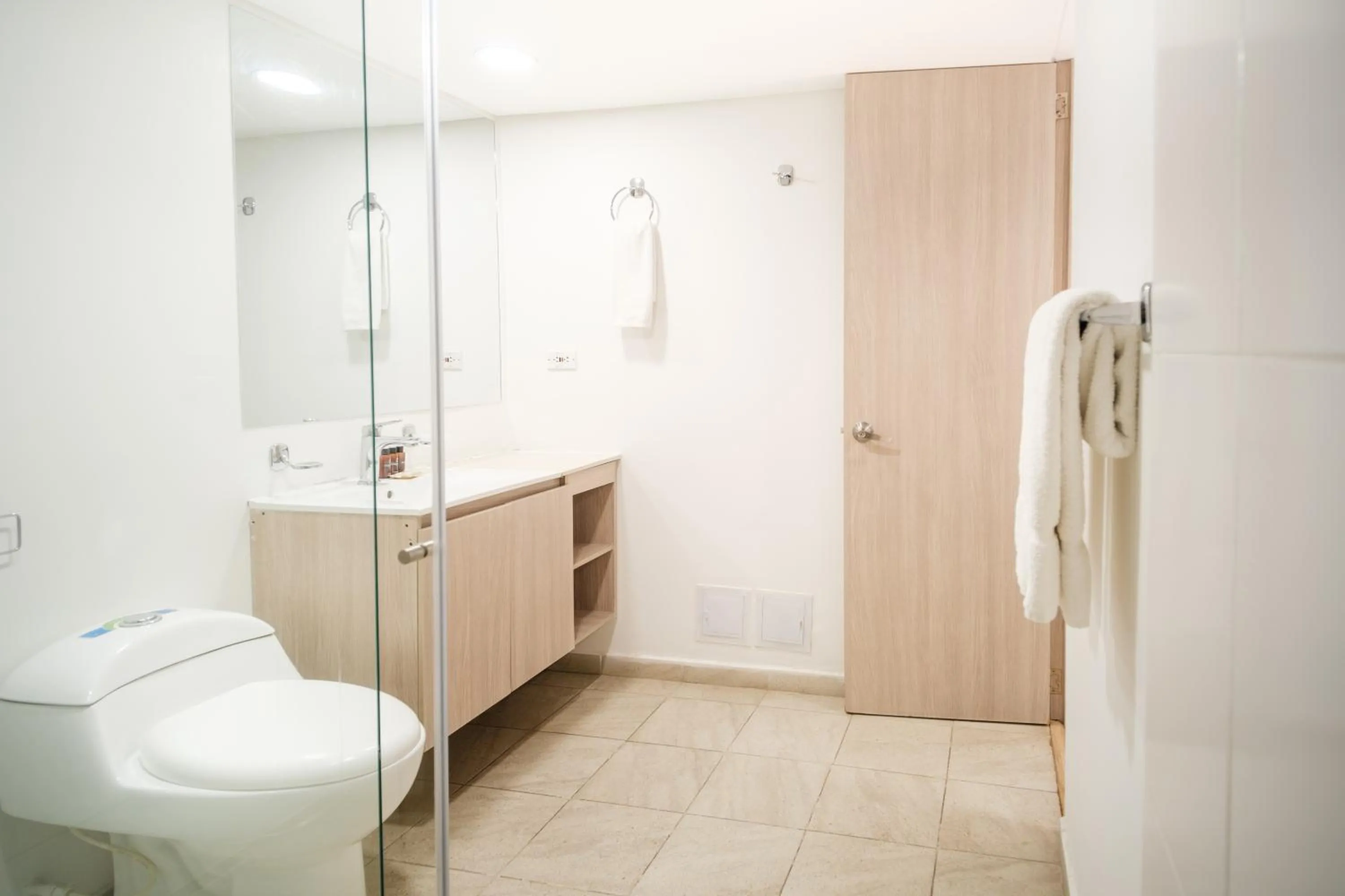 Bathroom in Palermo Home Bogota & Art Gallery