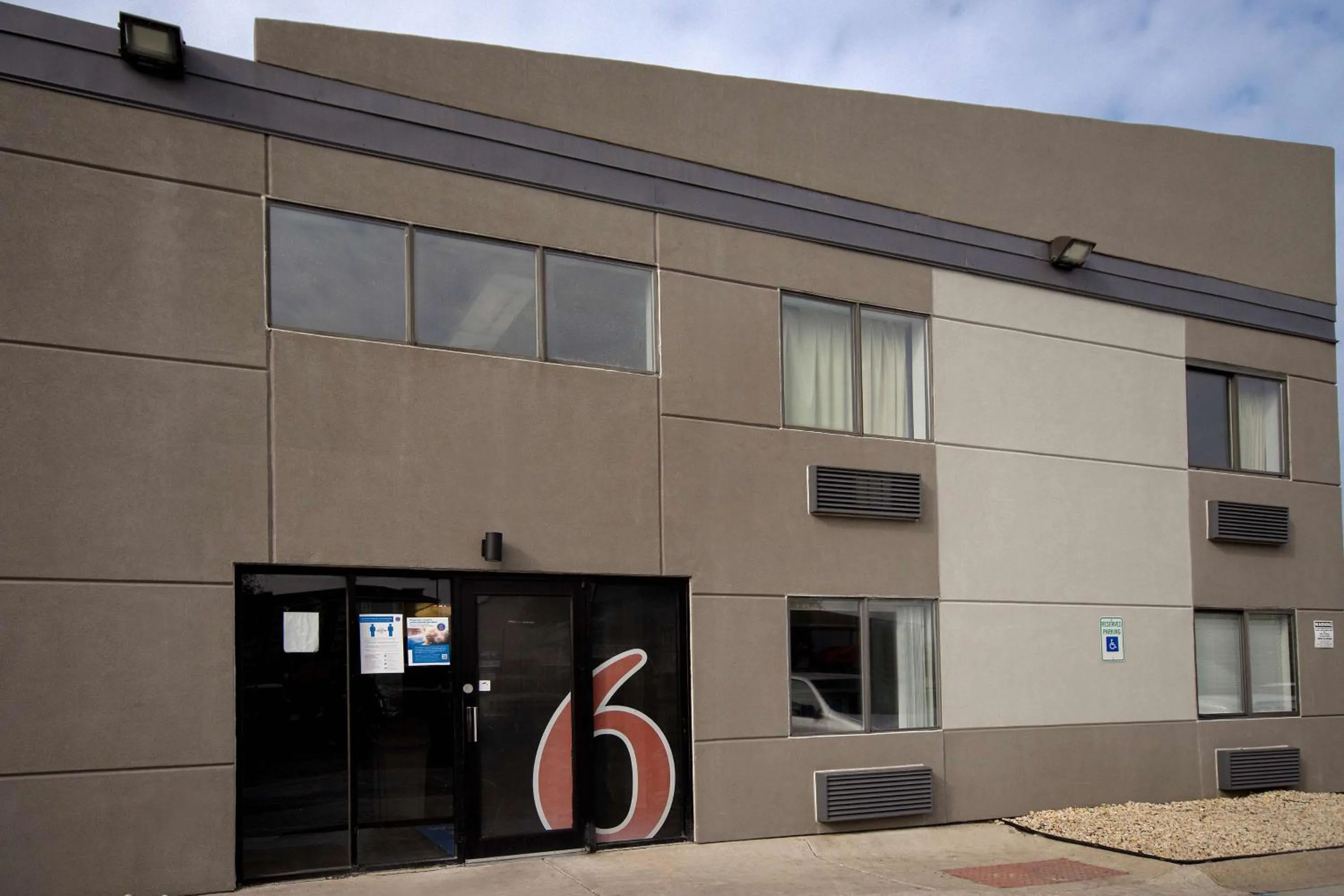 Property building in Studio 6 Merrillville IN