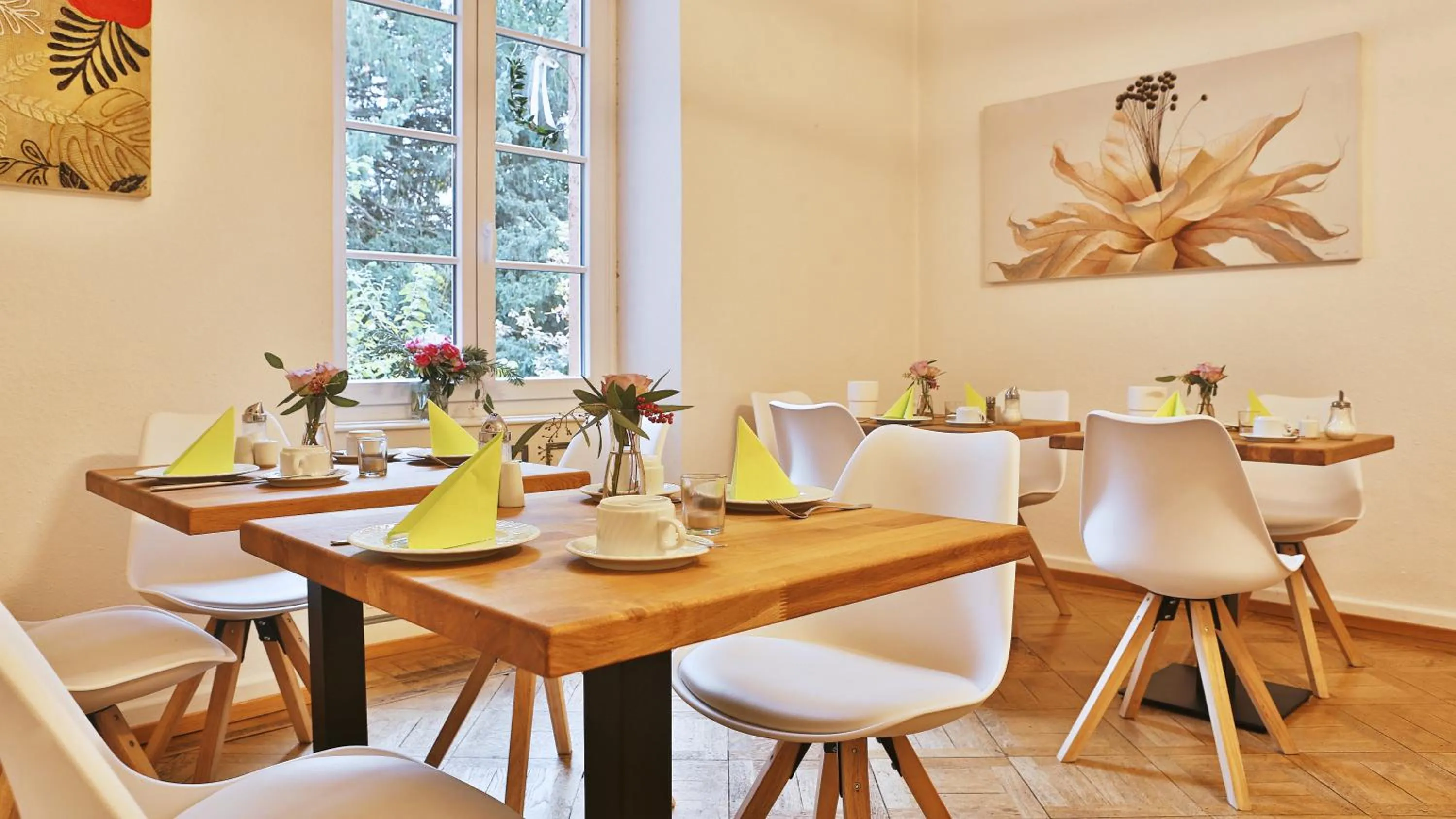 Breakfast in Alleehaus