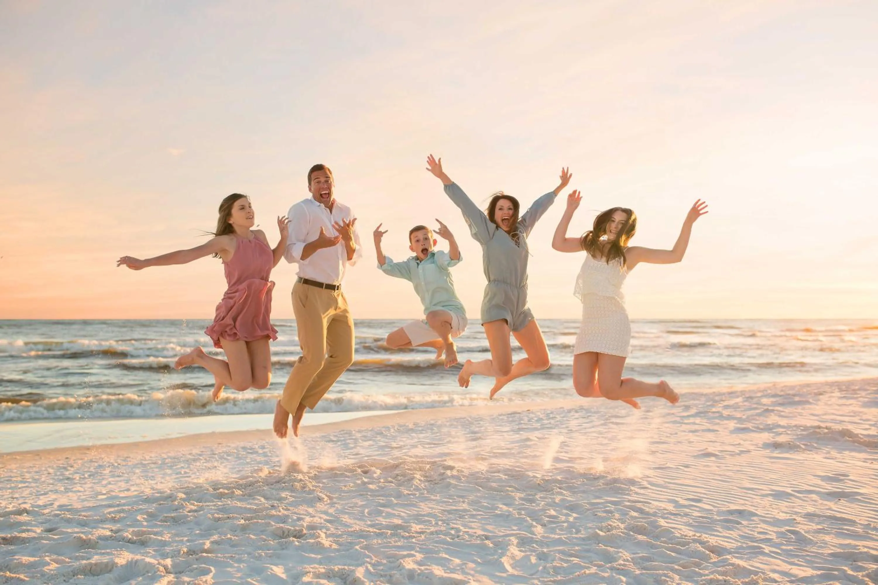 Family in Hotel Elefantino Grey - Free Brunch & Breakfast Until 13-00 - Vicinissimi a Mirabilandia