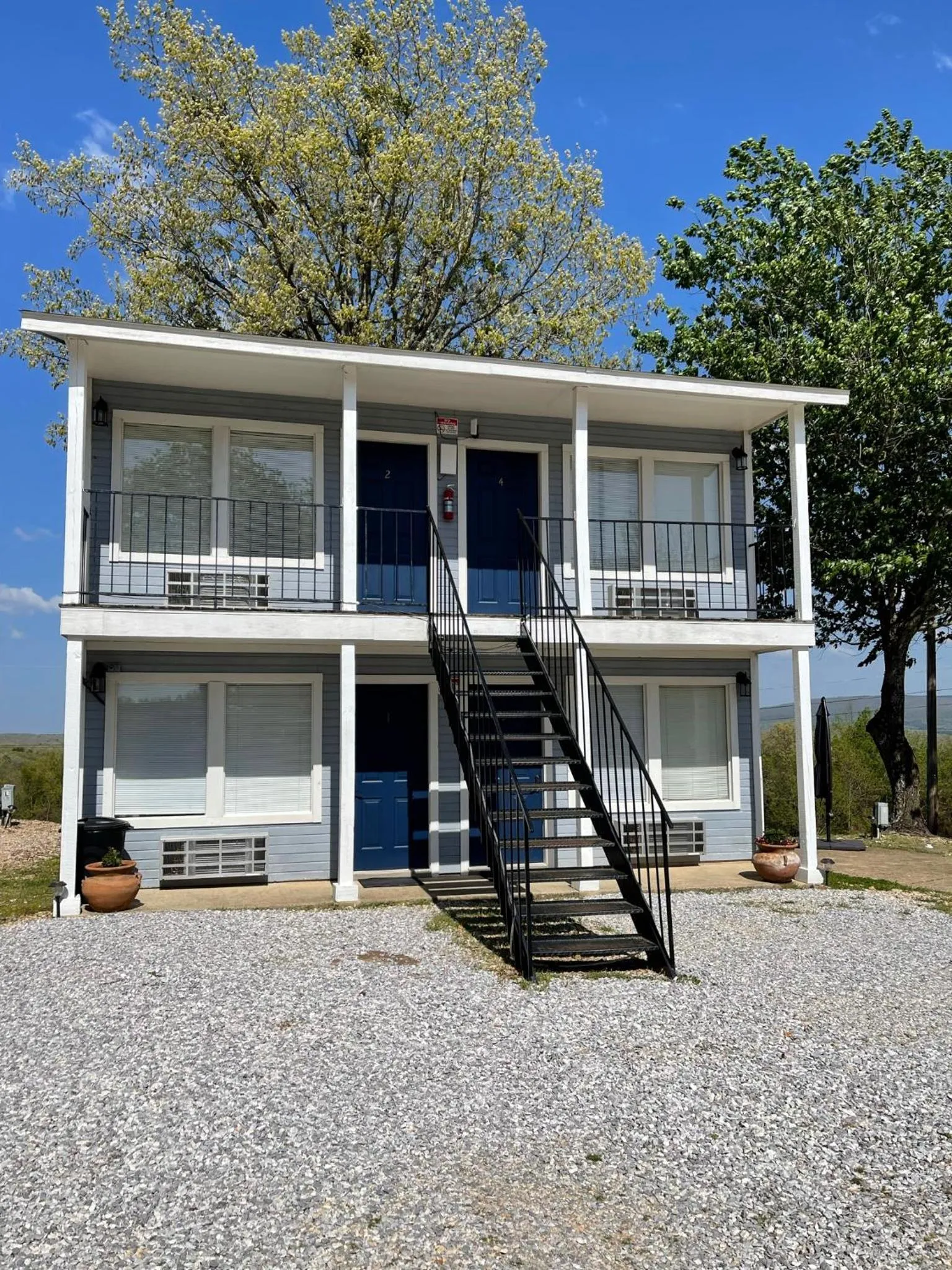 Property building in Mountain View Guest Motel