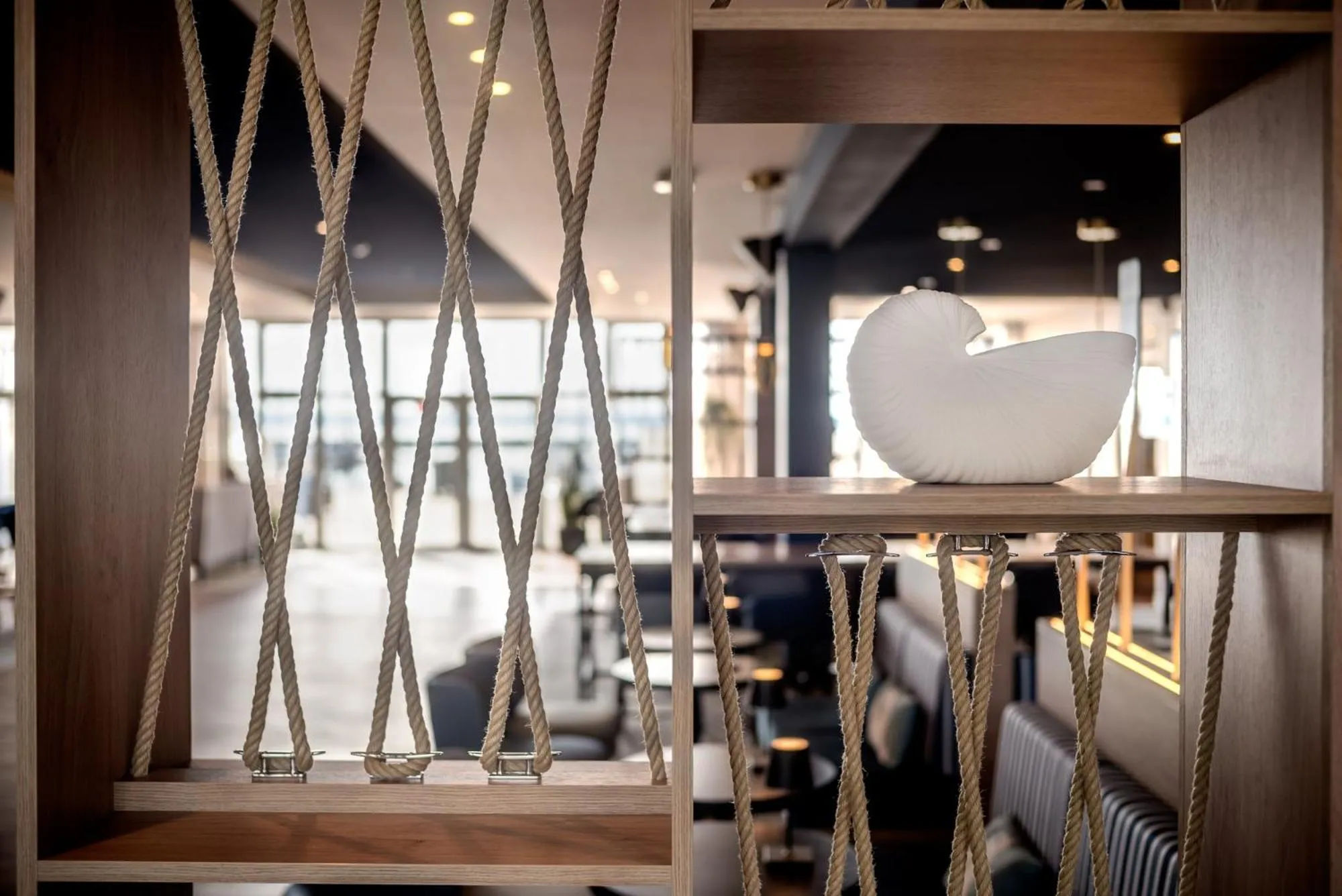 Lounge or bar in Lindner Hotel Boltenhagen, part of JdV by Hyatt