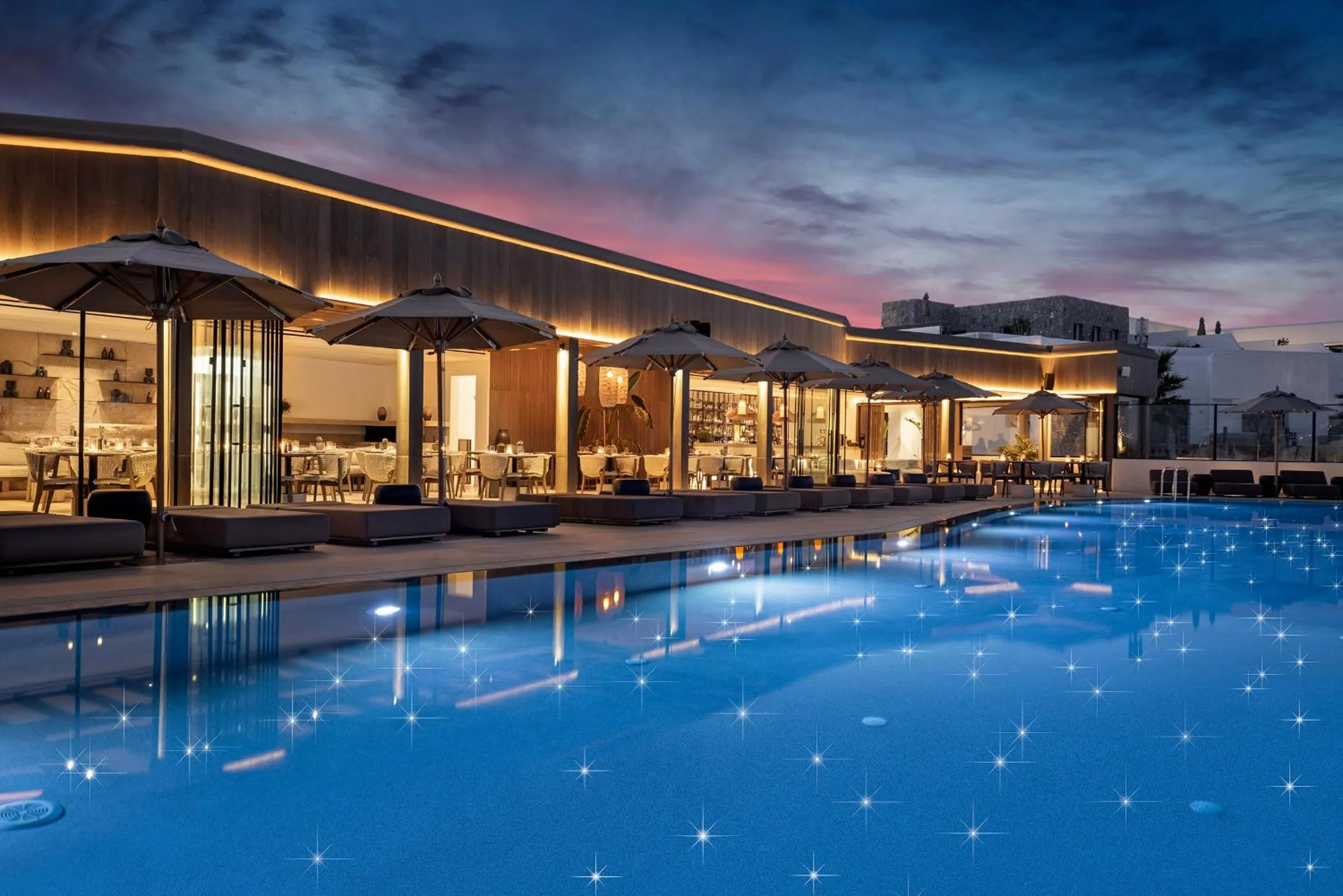 Restaurant/places to eat in Aeonic Suites and Spa