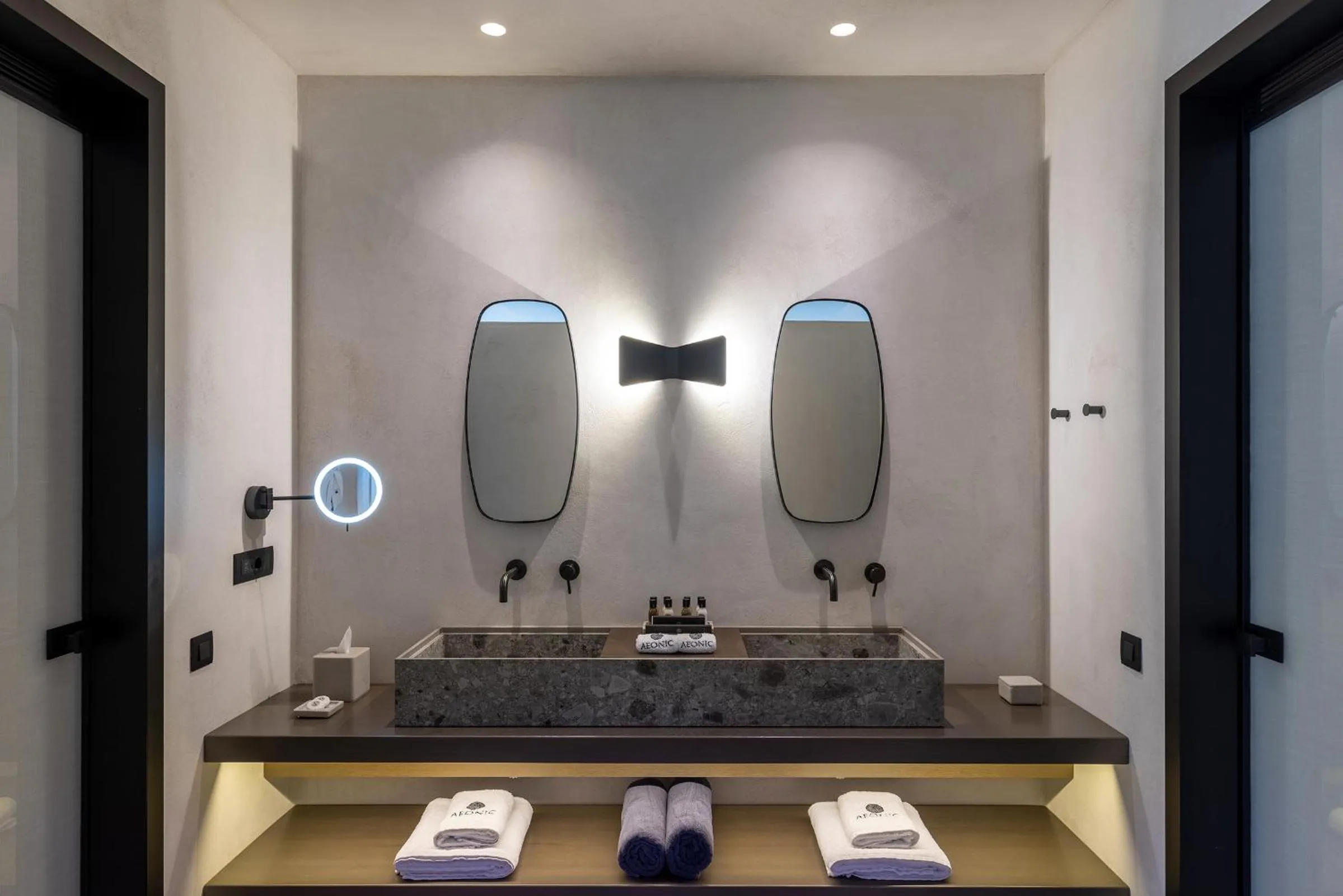 Bathroom in Aeonic Suites and Spa