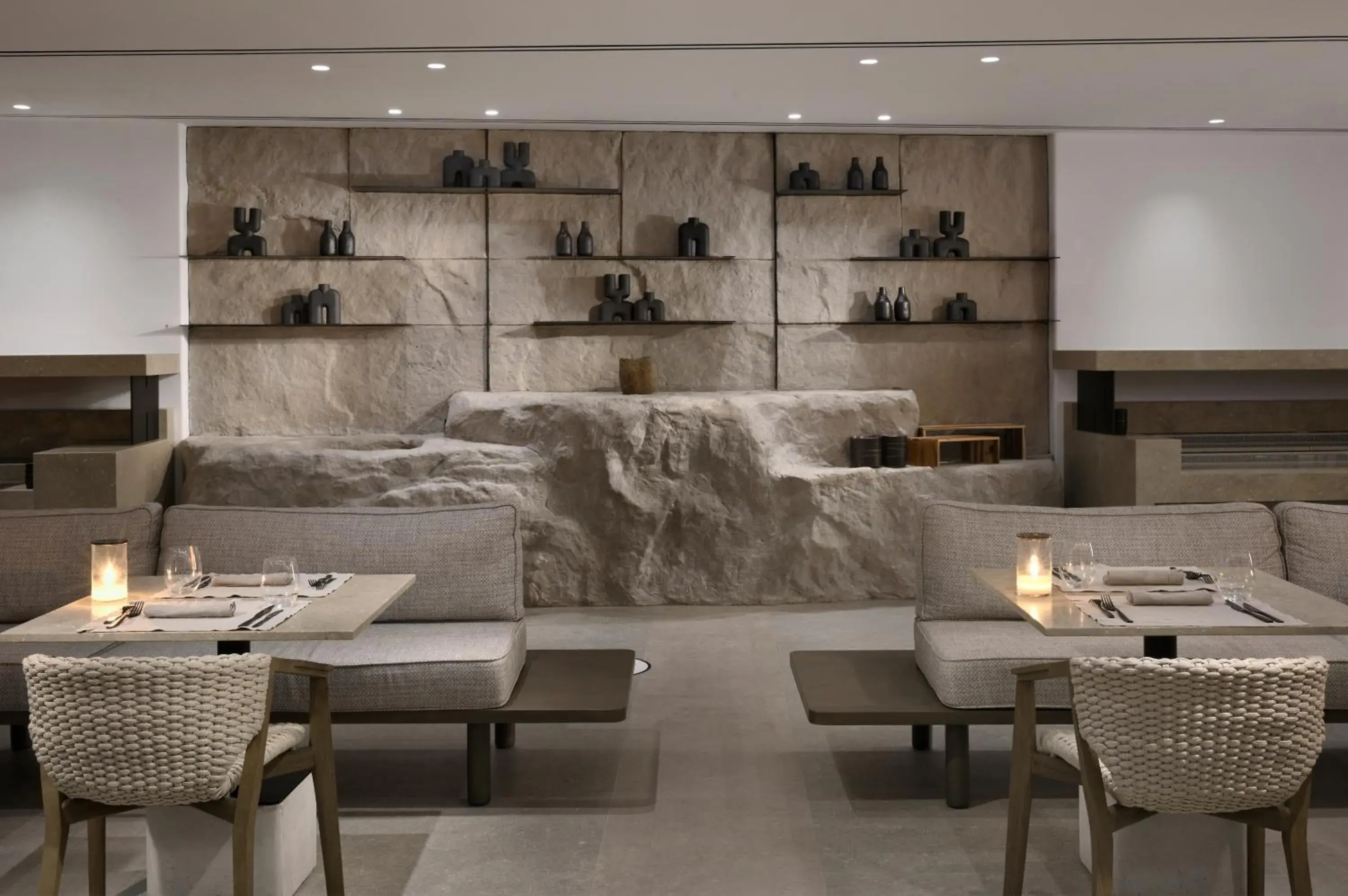 Restaurant/places to eat in Aeonic Suites and Spa Restaurant/places to eat in Aeonic Suites and Spa