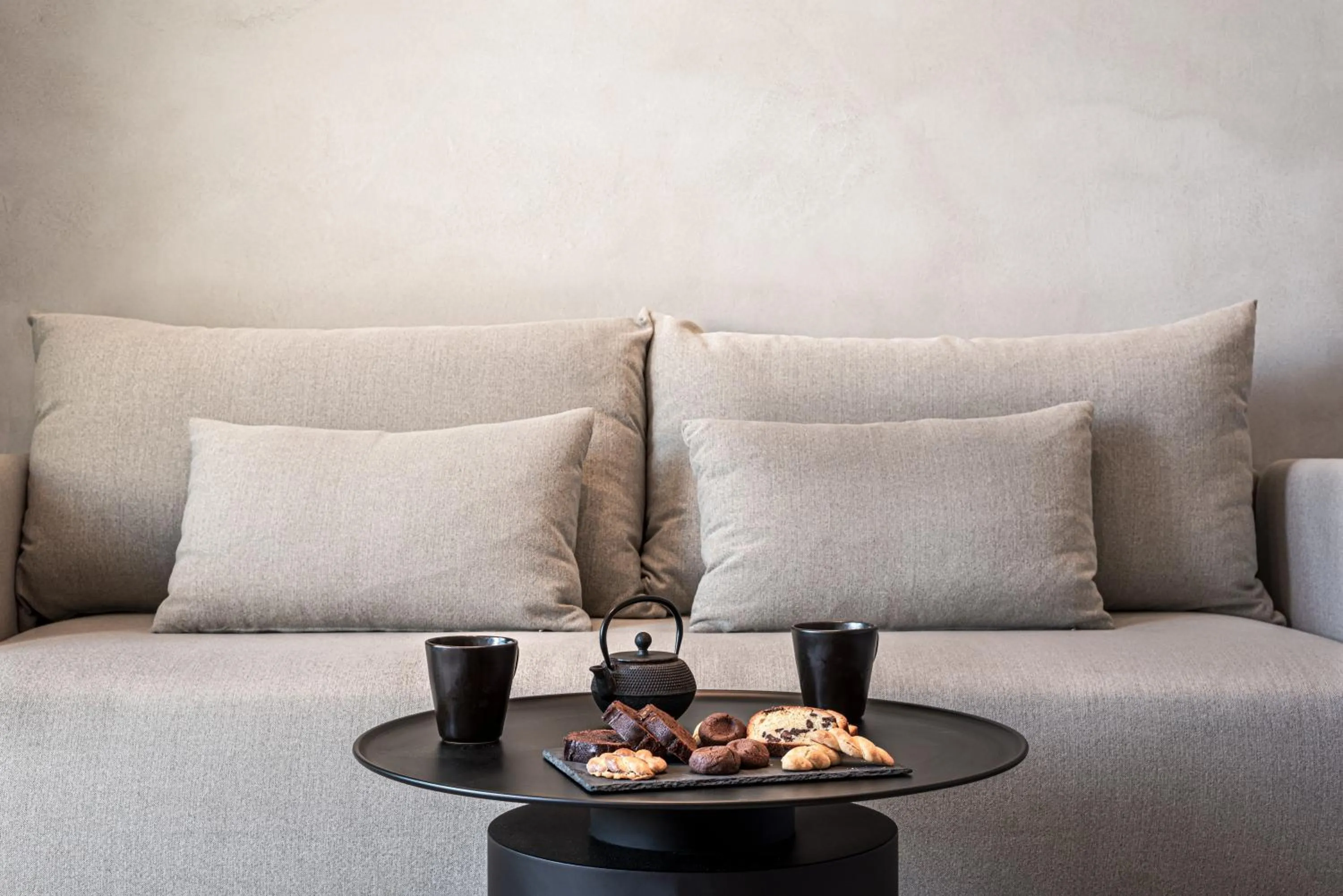 Seating area in Aeonic Suites and Spa