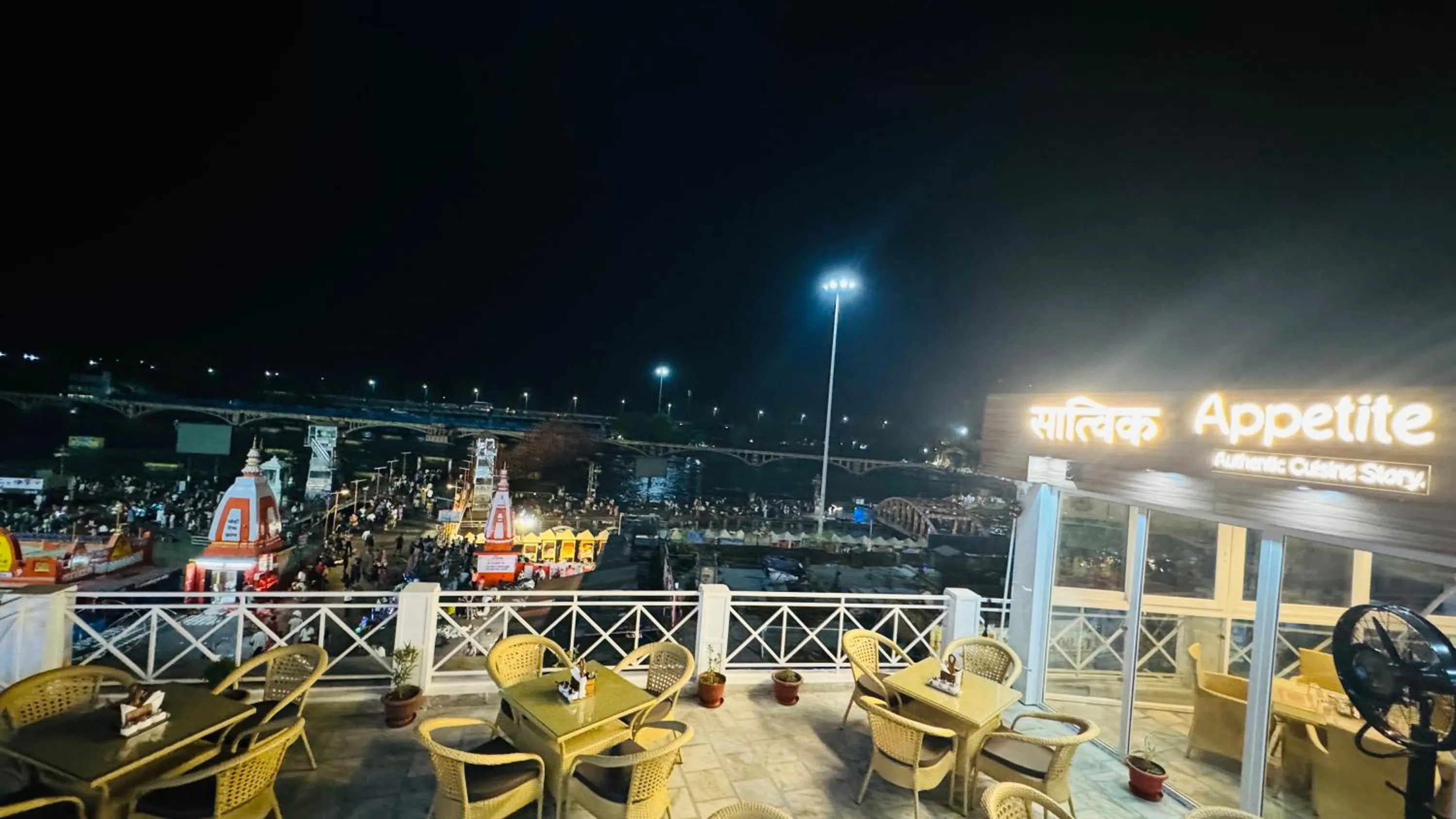 Restaurant/places to eat in The Reverent Ganga