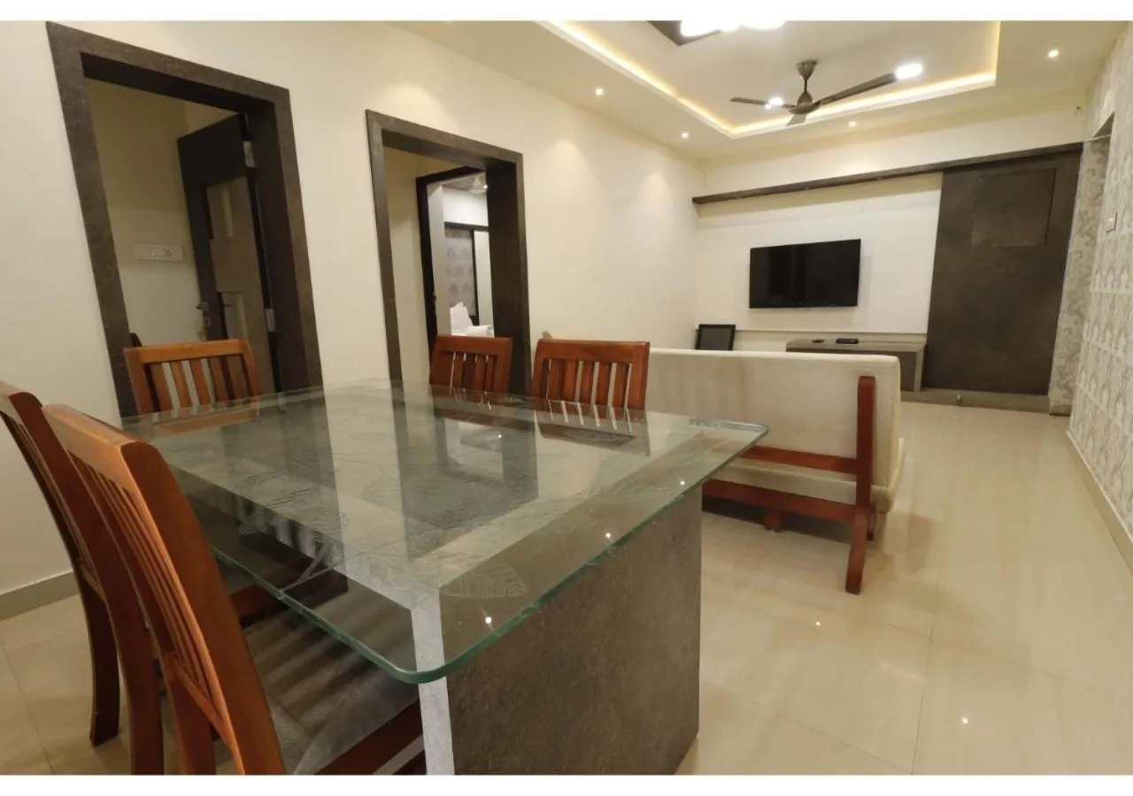 TV and multimedia in SR BOUTIQUEE STAY