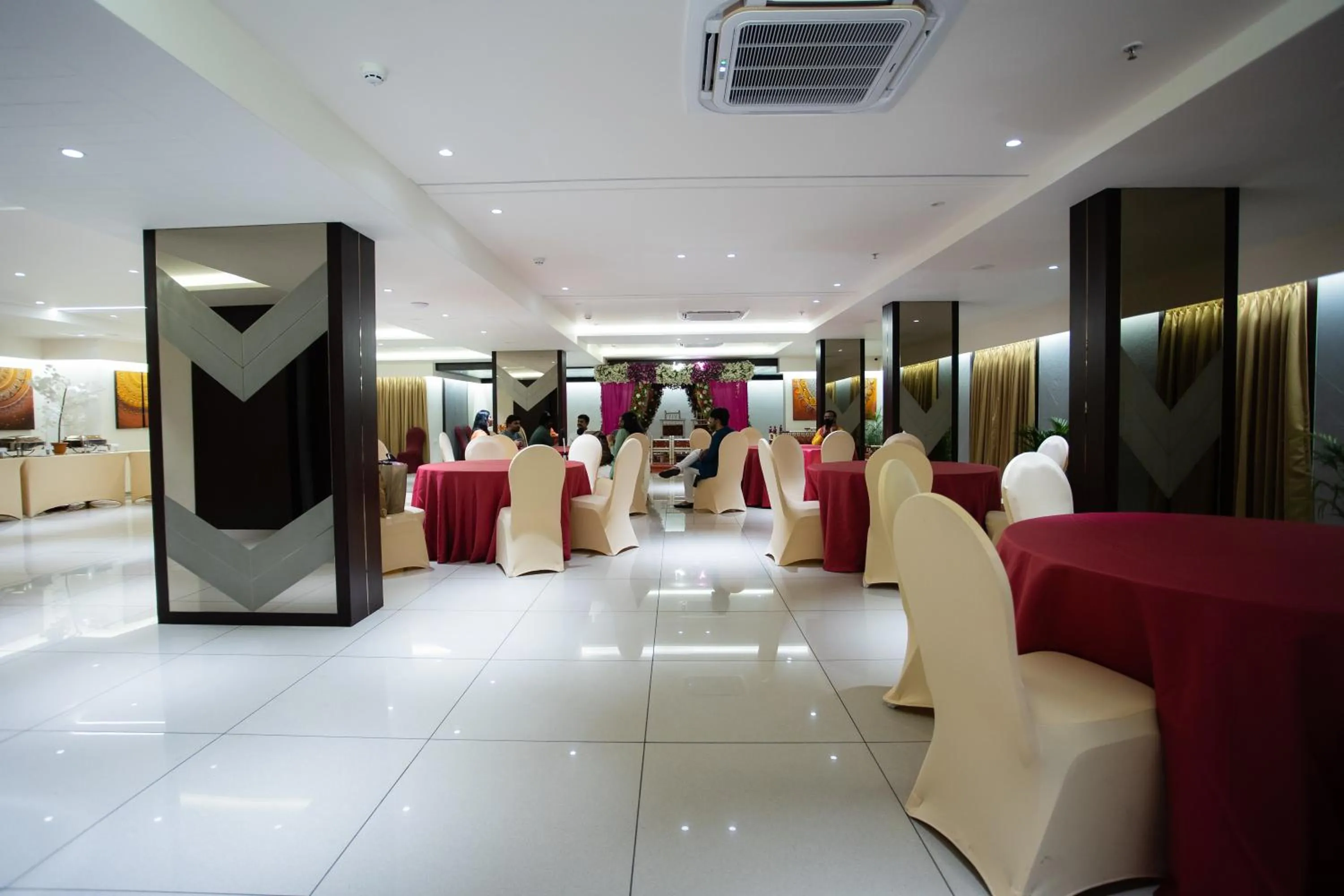 Banquet/Function facilities in HOTEL CYPRESS