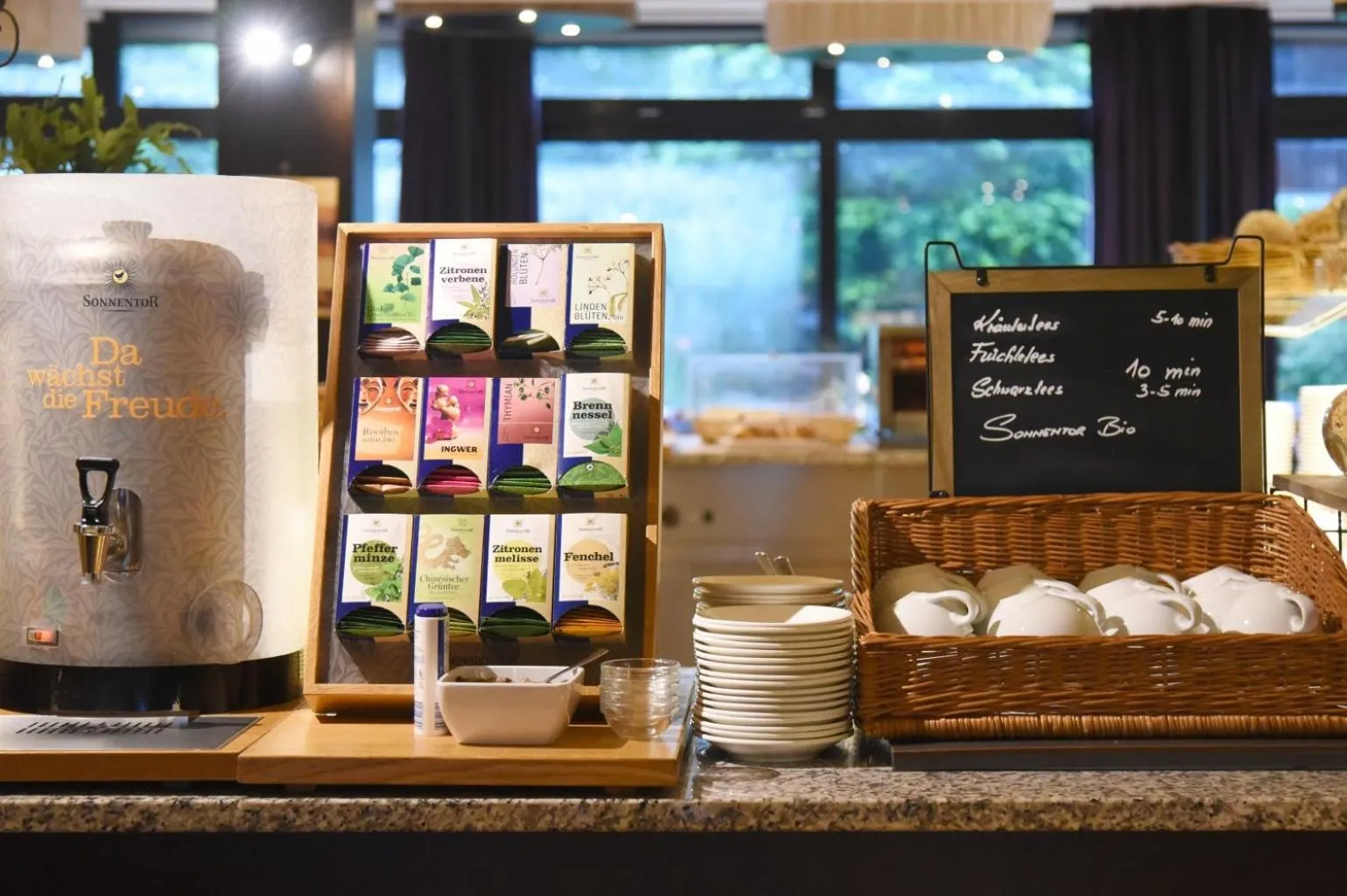 Coffee/tea facilities in Hotel Weisses Kreuz