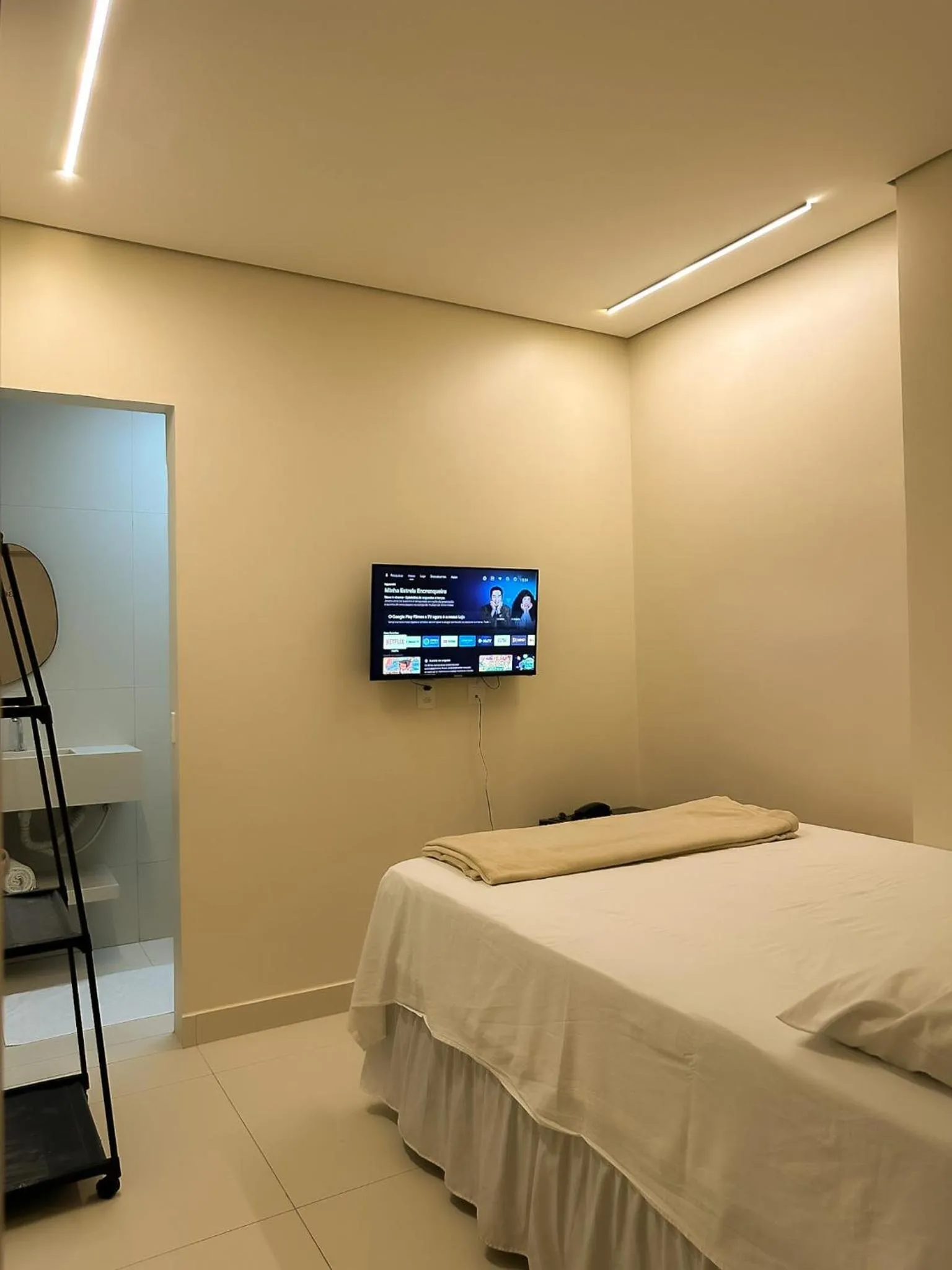 Bedroom, Bed in TERESINA HOTEL