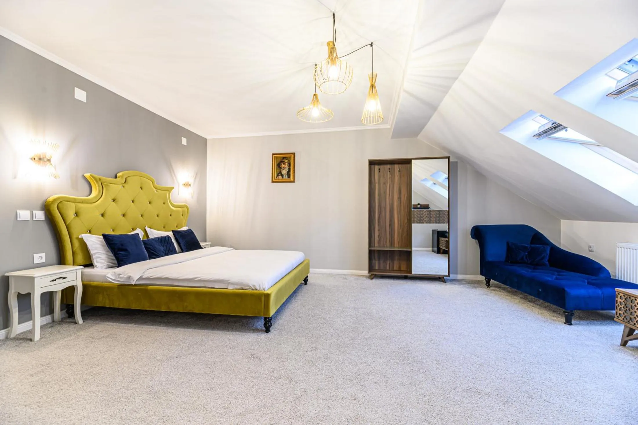 Photo of the whole room, Bed in Dallure Boutique, Central, Self Check In