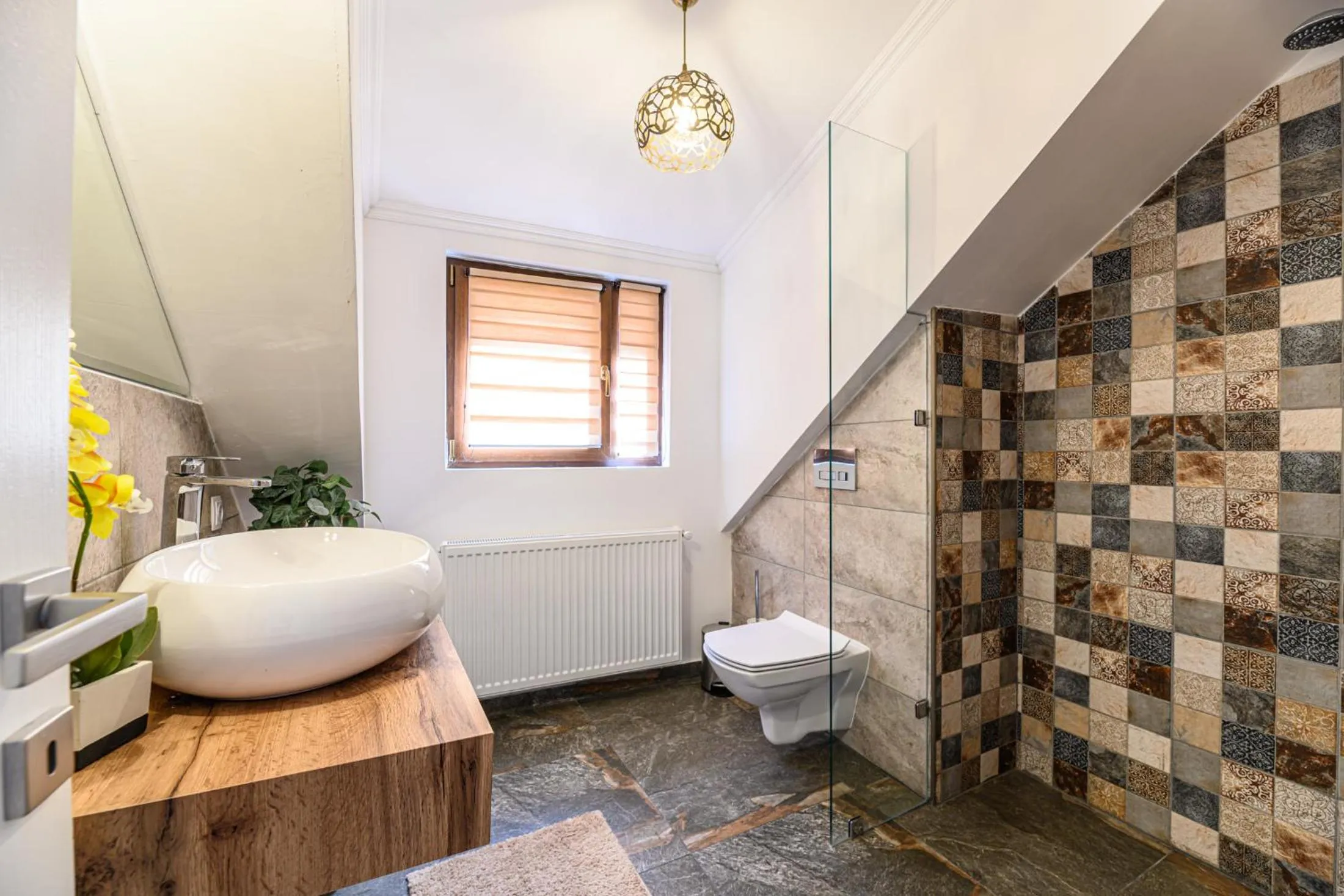 Shower in Dallure Boutique, Central, Self Check In