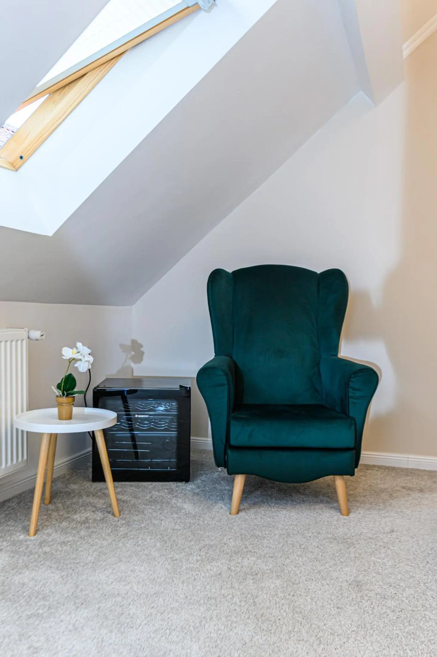 Photo of the whole room in Dallure Boutique, Central, Self Check In