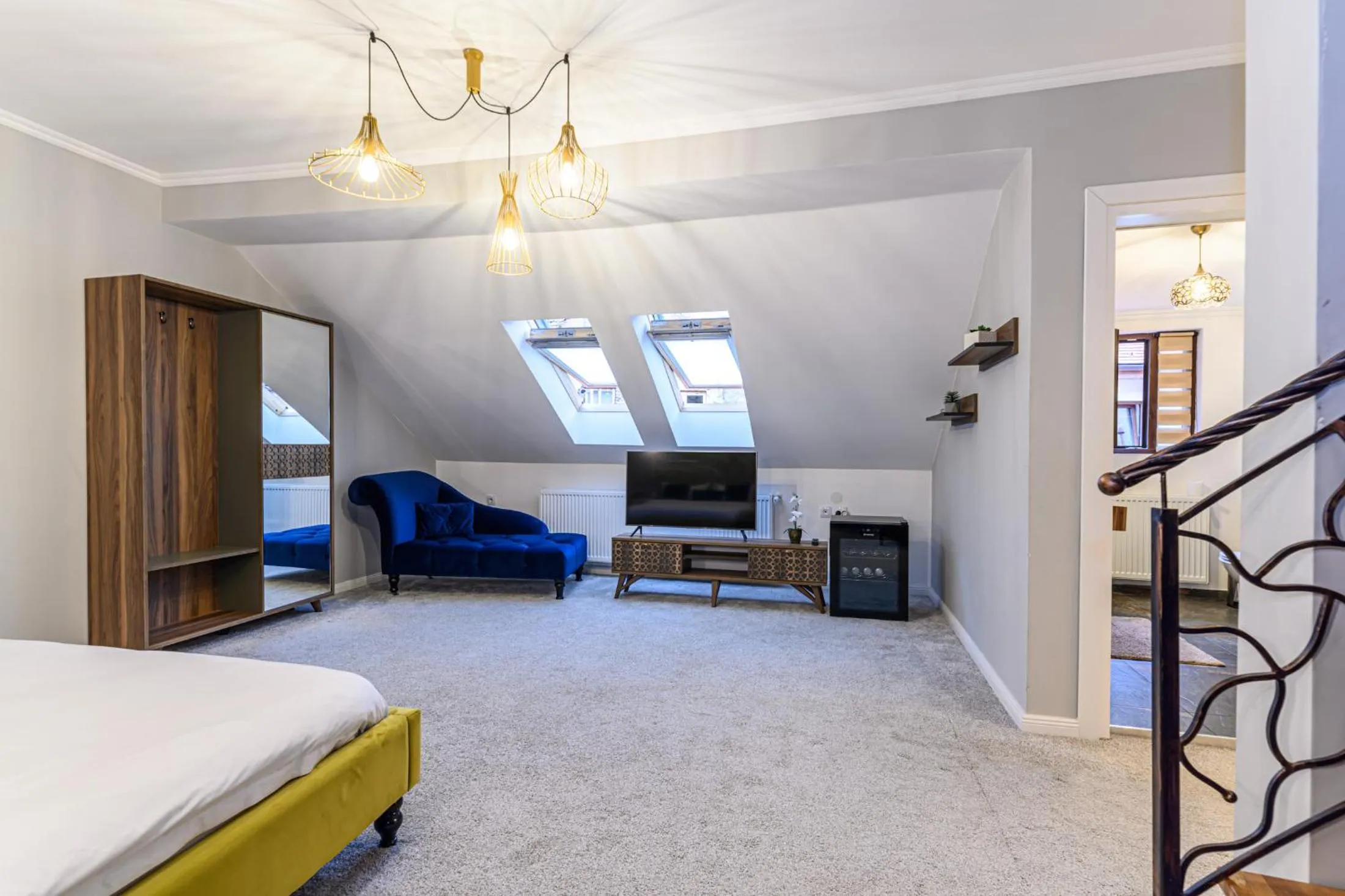 Bed in Dallure Boutique, Central, Self Check In