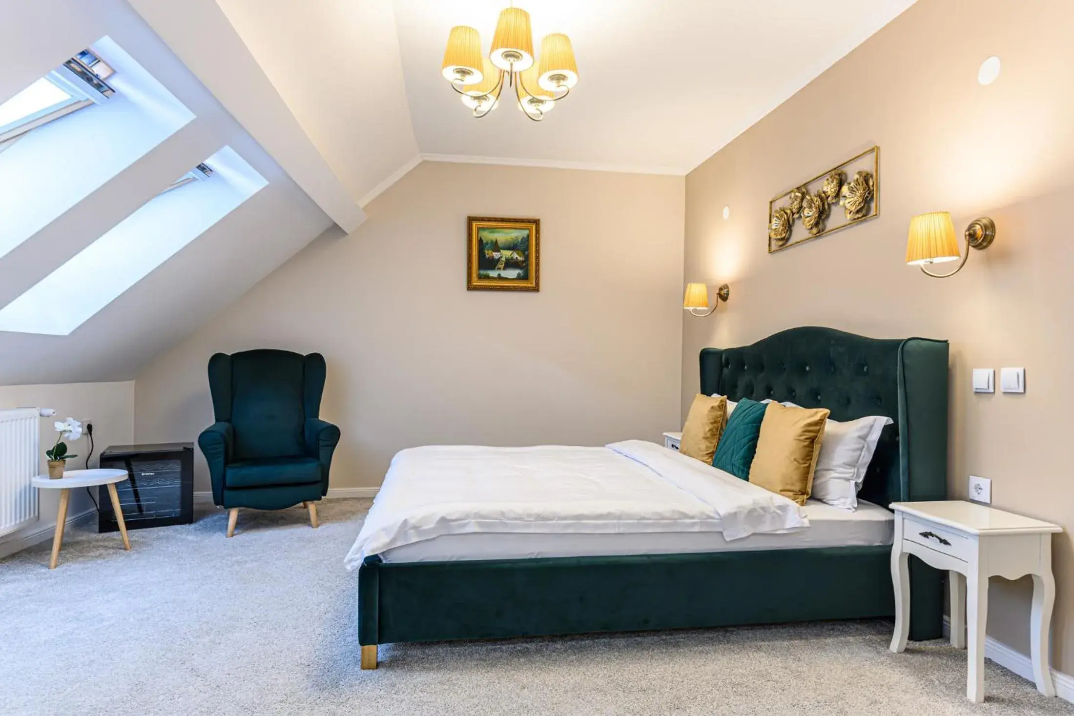 Bed in Dallure Boutique, Central, Self Check In Bed in Dallure Boutique, Central, Self Check In