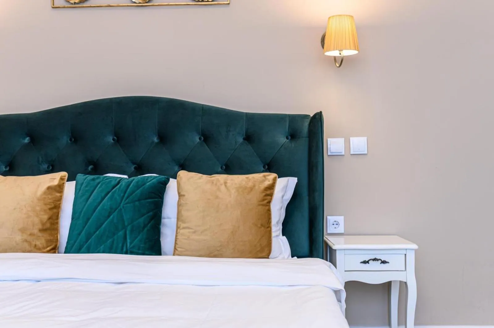 Bed in Dallure Boutique, Central, Self Check In