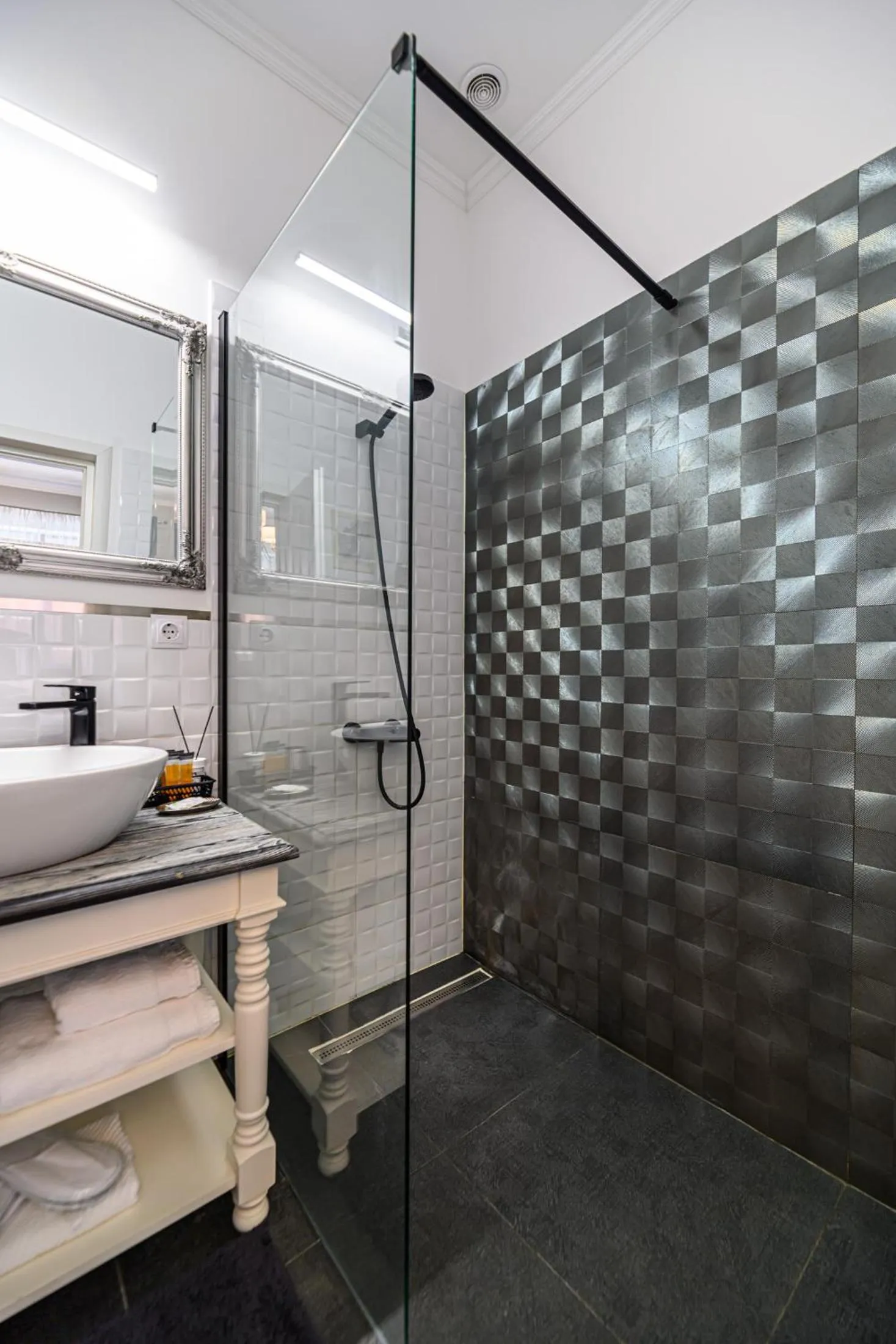 Bathroom in Dallure Boutique, Central, Self Check In