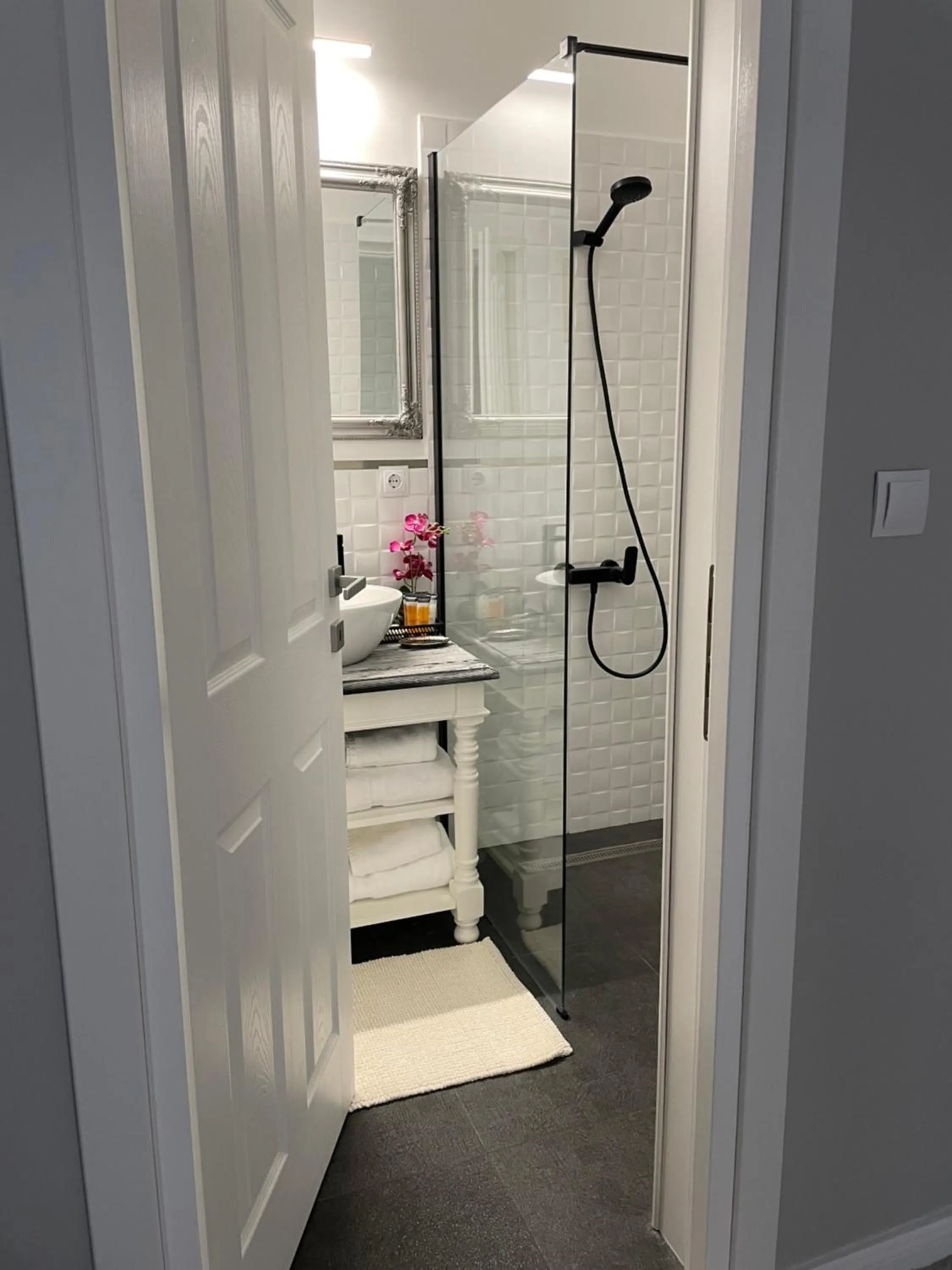 Bathroom in Dallure Boutique, Central, Self Check In