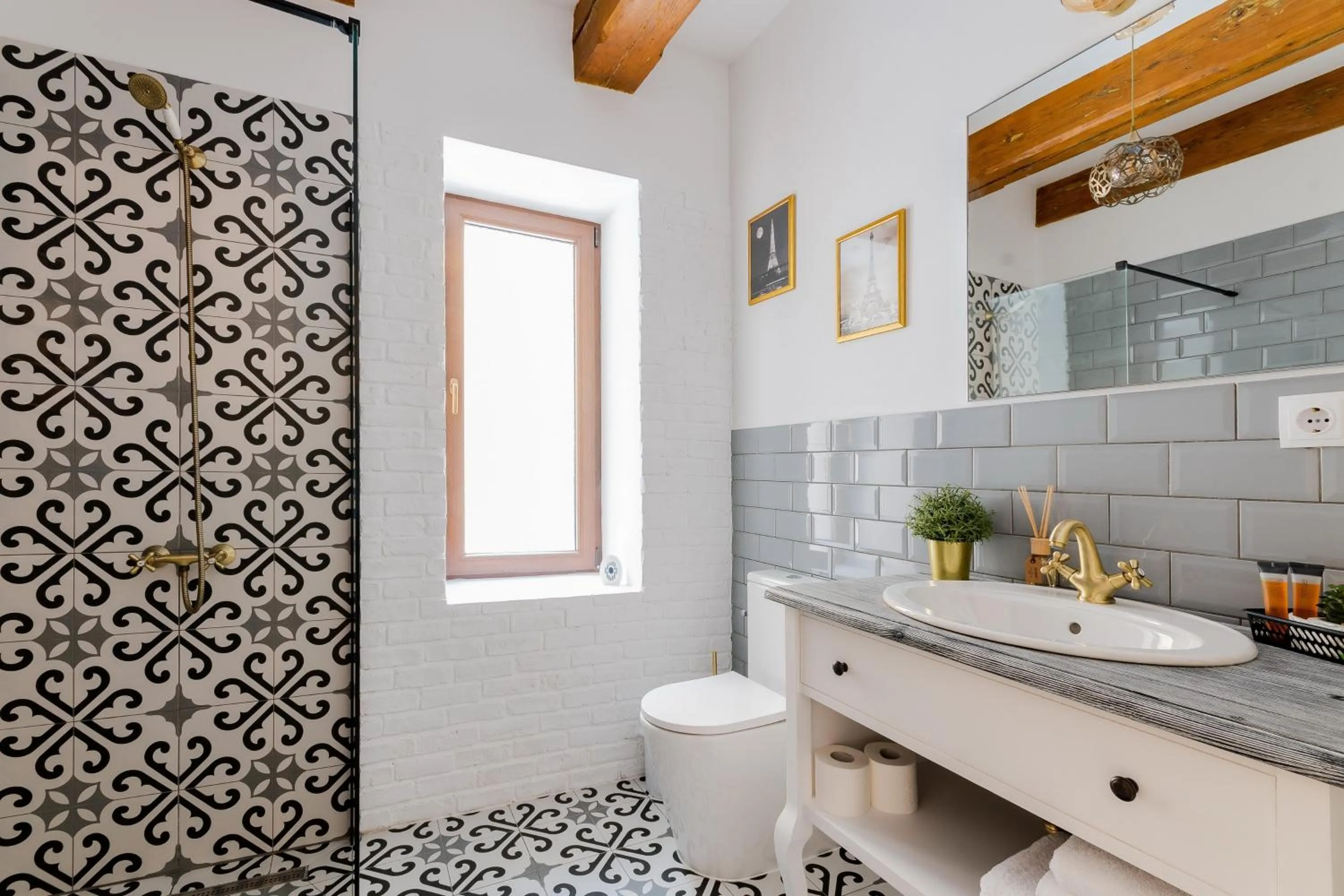 Bathroom in Dallure Boutique, Central, Self Check In