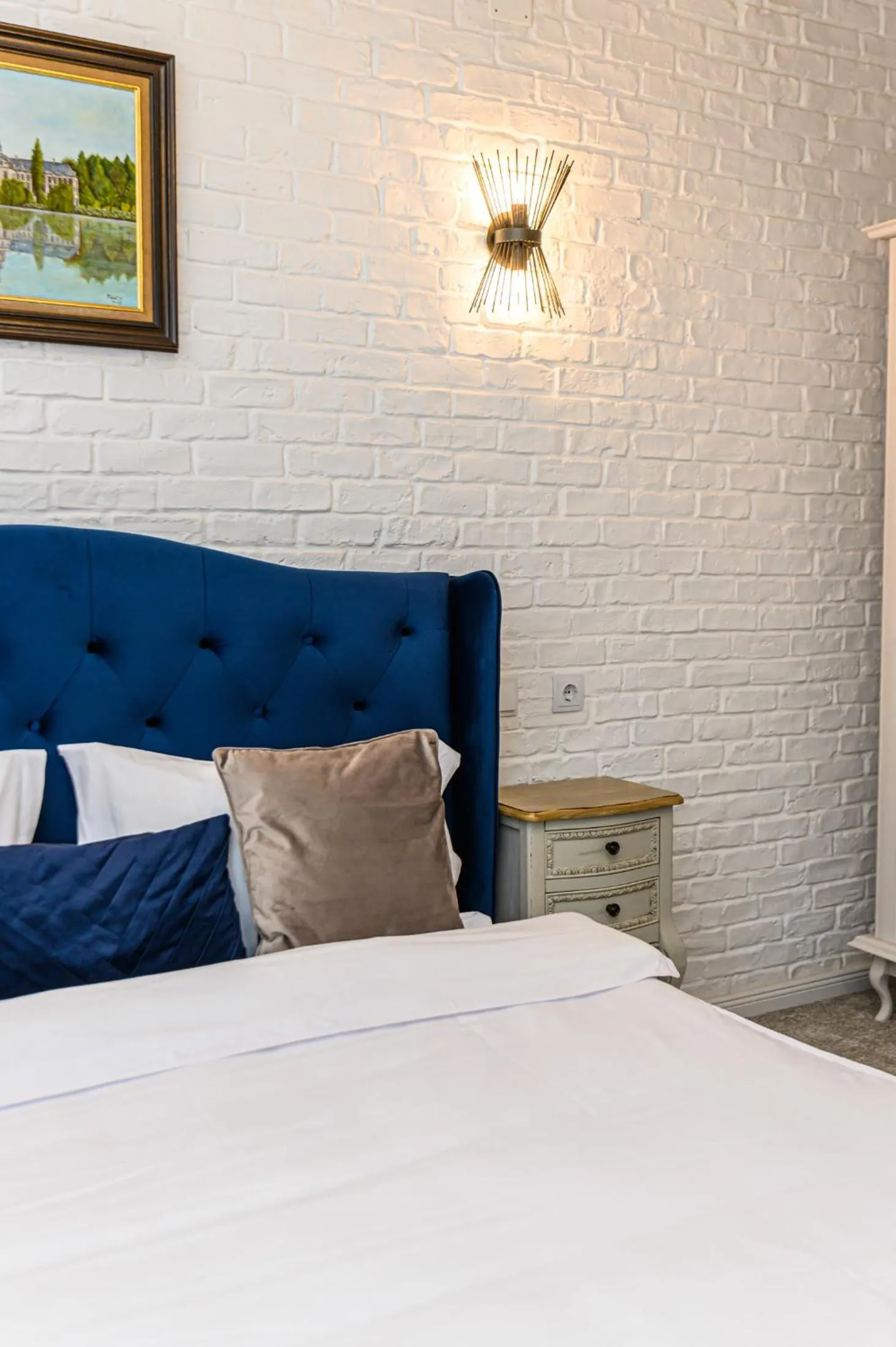 Bed in Dallure Boutique, Central, Self Check In