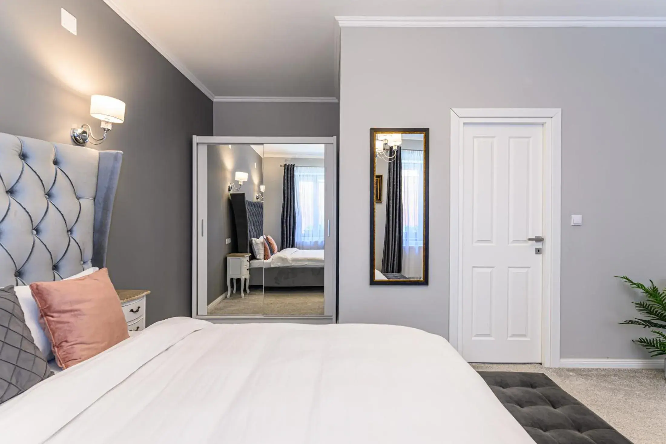 Bed in Dallure Boutique, Central, Self Check In Bed in Dallure Boutique, Central, Self Check In