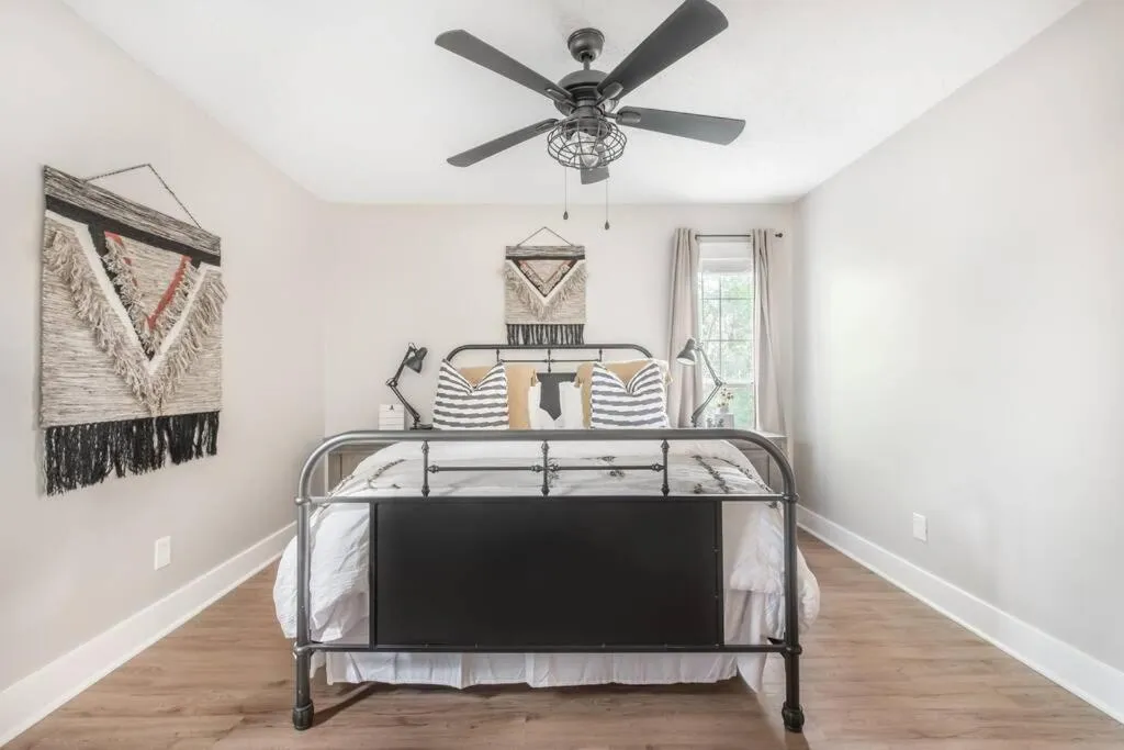Bed in Stylish & Spacious Home Near ATL