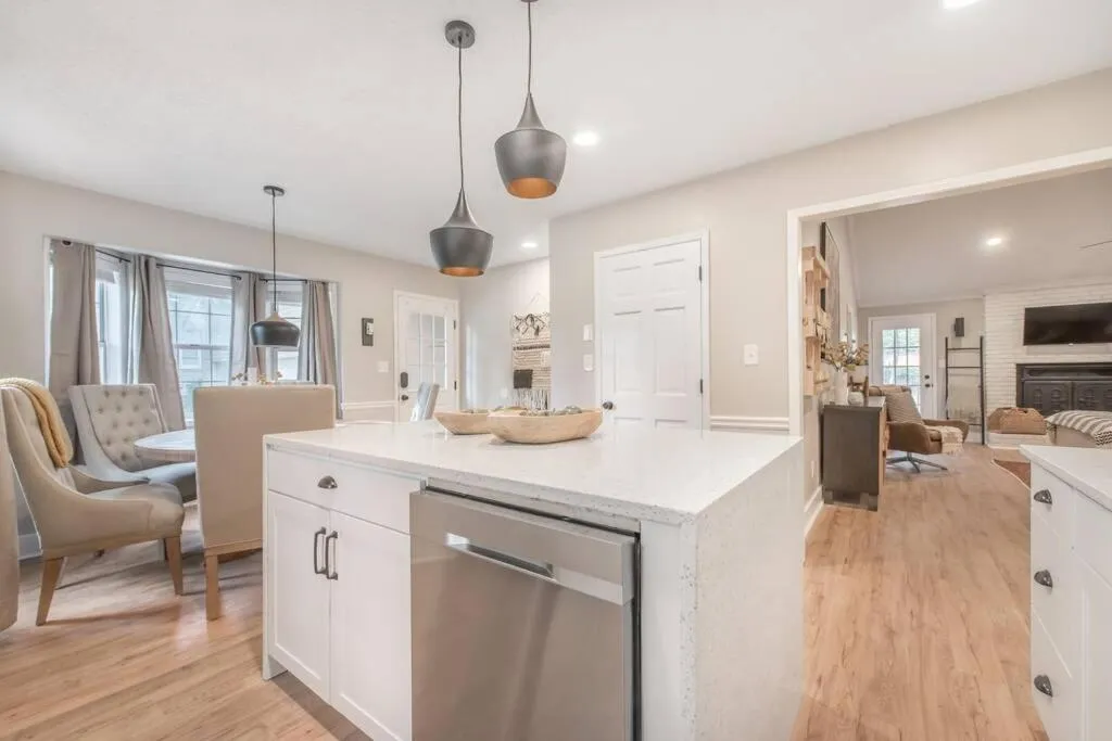 Stylish & Spacious Home Near ATL