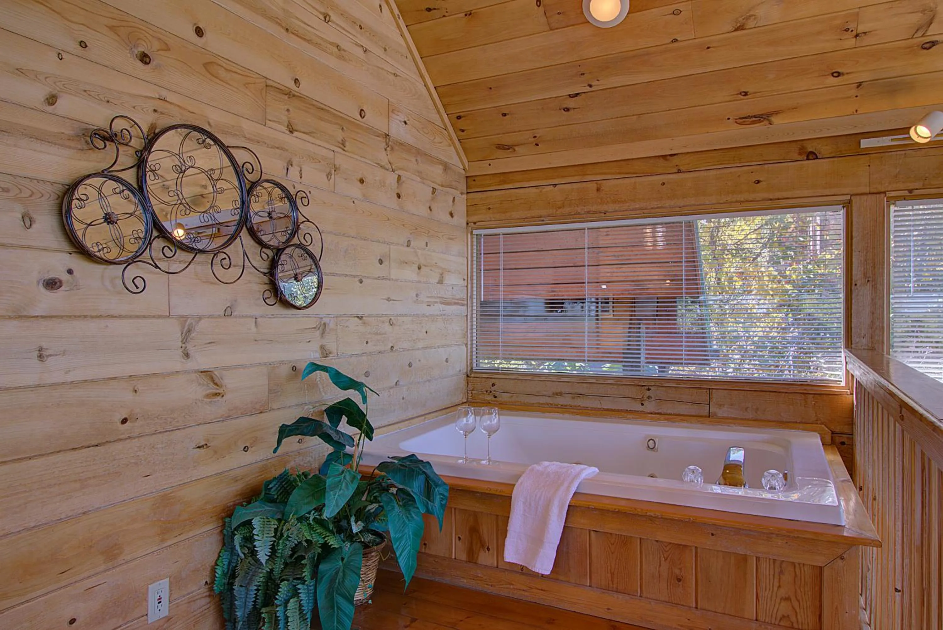 Stairway · Stunning Cabin in the Stars- 100mile views!