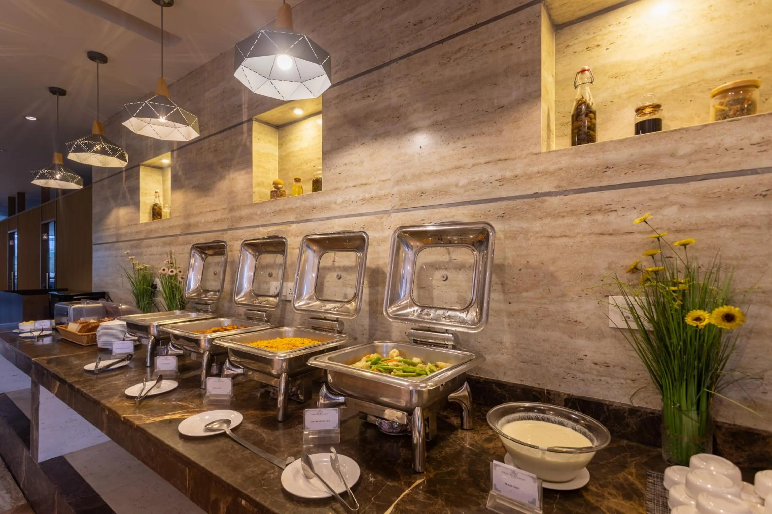 Buffet breakfast in Hotel Da Flamingo