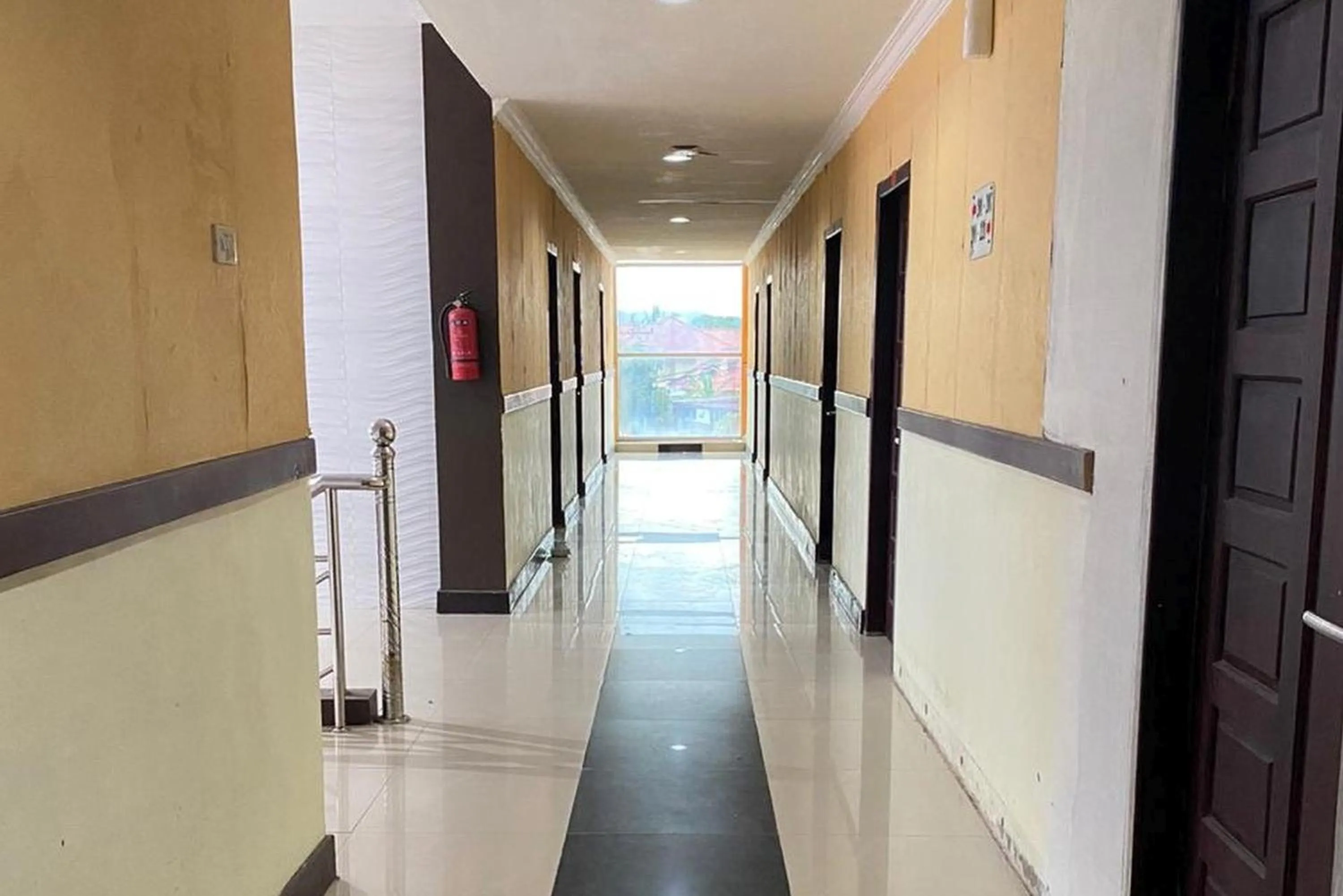 RedDoorz Plus Syariah @ Jalan Syiah Kuala Banda Aceh