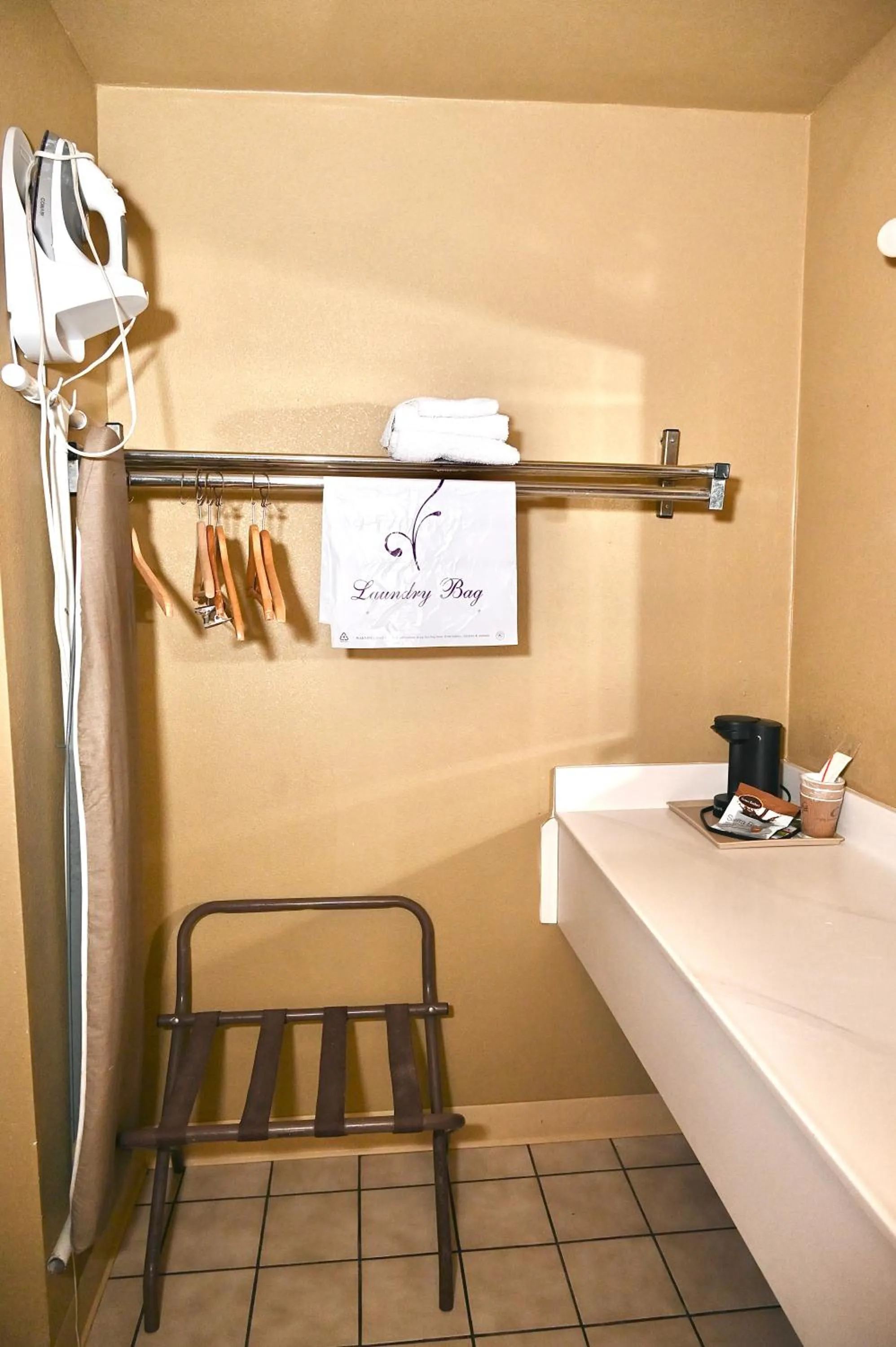 Fortune Inn & Suites