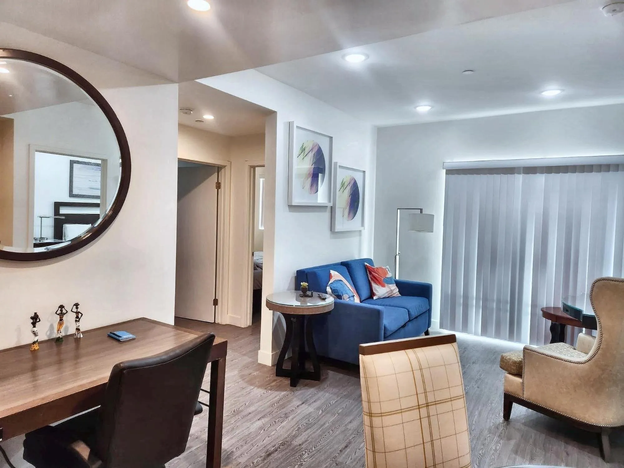 TV and multimedia in StaysPro - Central Los Angeles Hollywood Homes