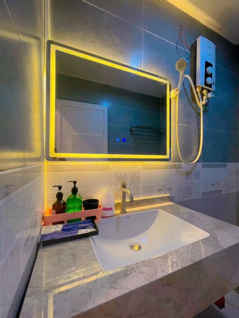 MIS HOSTEL Cần Thơ