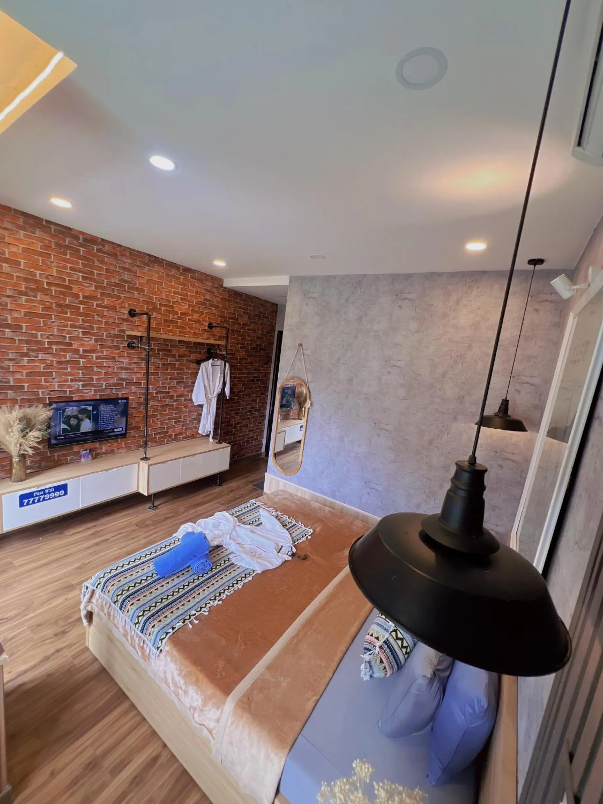 MIS HOSTEL Cần Thơ