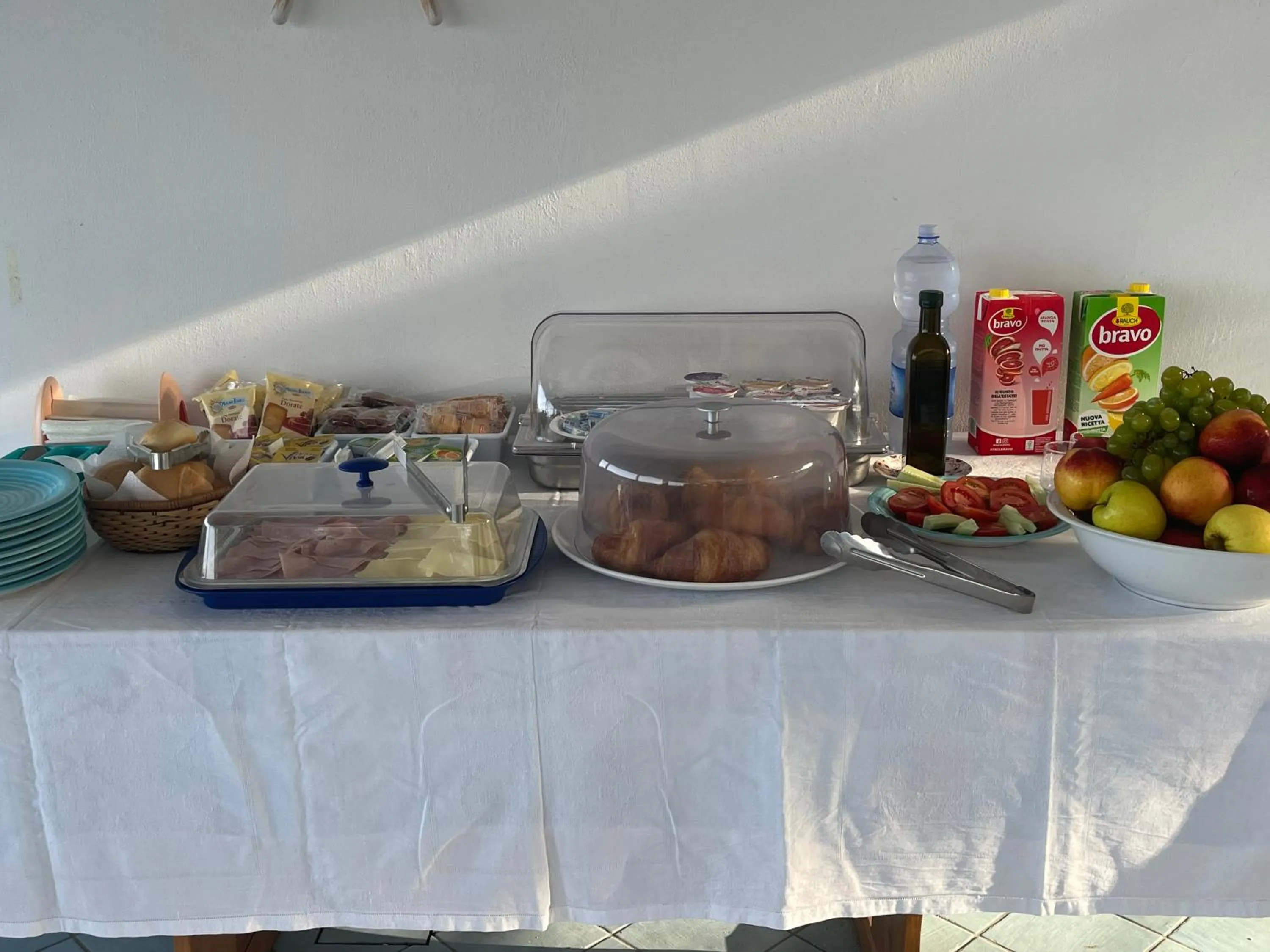 Breakfast in Miriasol Bed and Breakfast