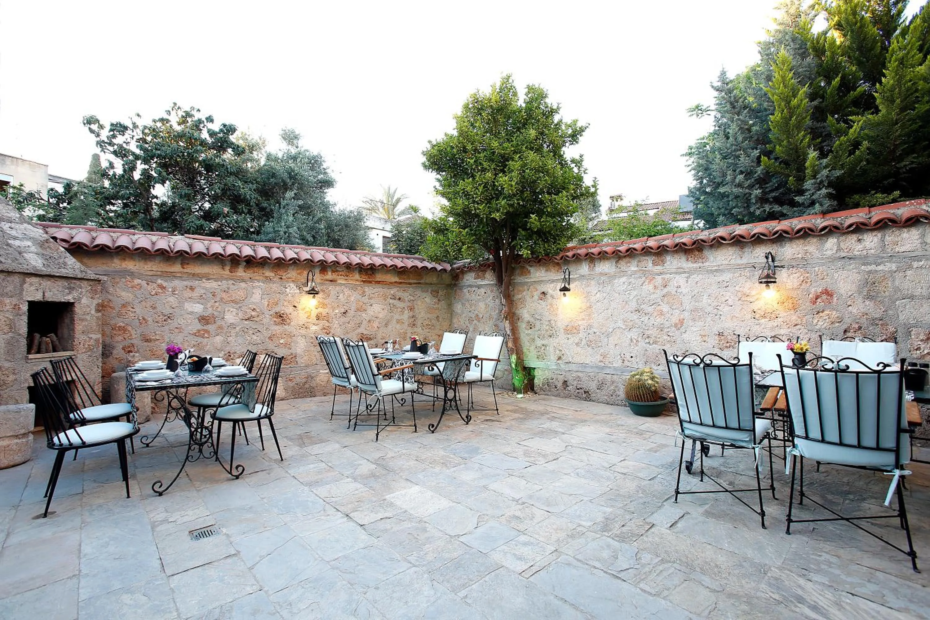 Breakfast in Castle Inn Boutique Hotel