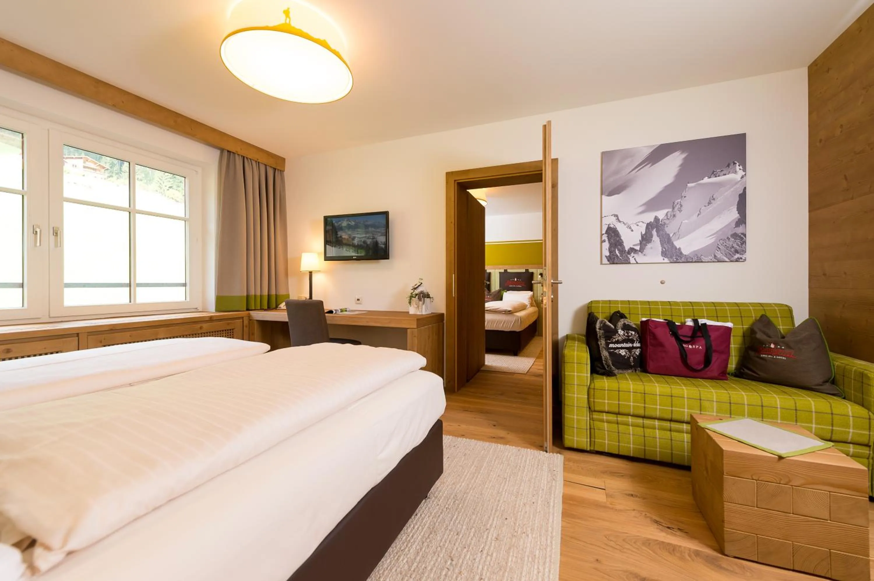 Day, Bed in Berg-Spa & Hotel Zamangspitze