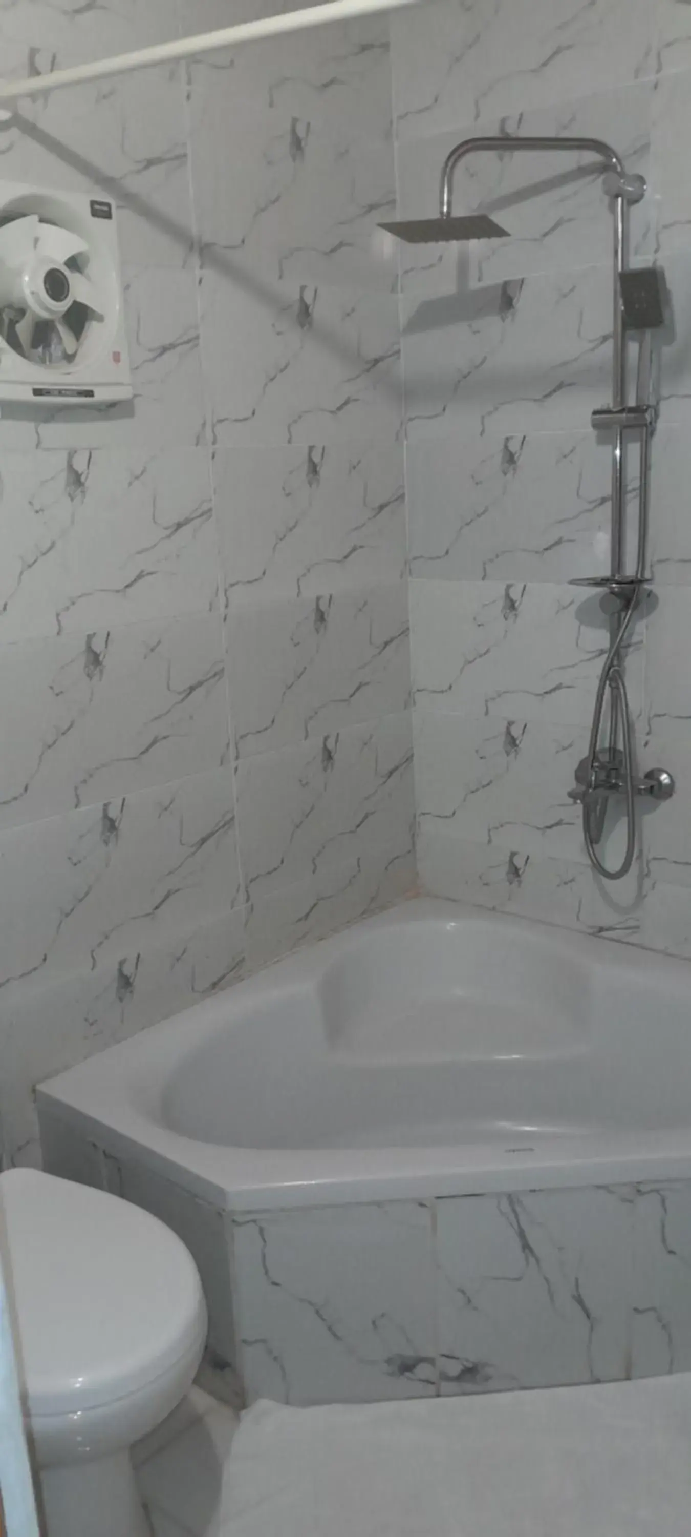 Economy Triple Room in Kabara Nubian House Economy Triple Room in Kabara Nubian House