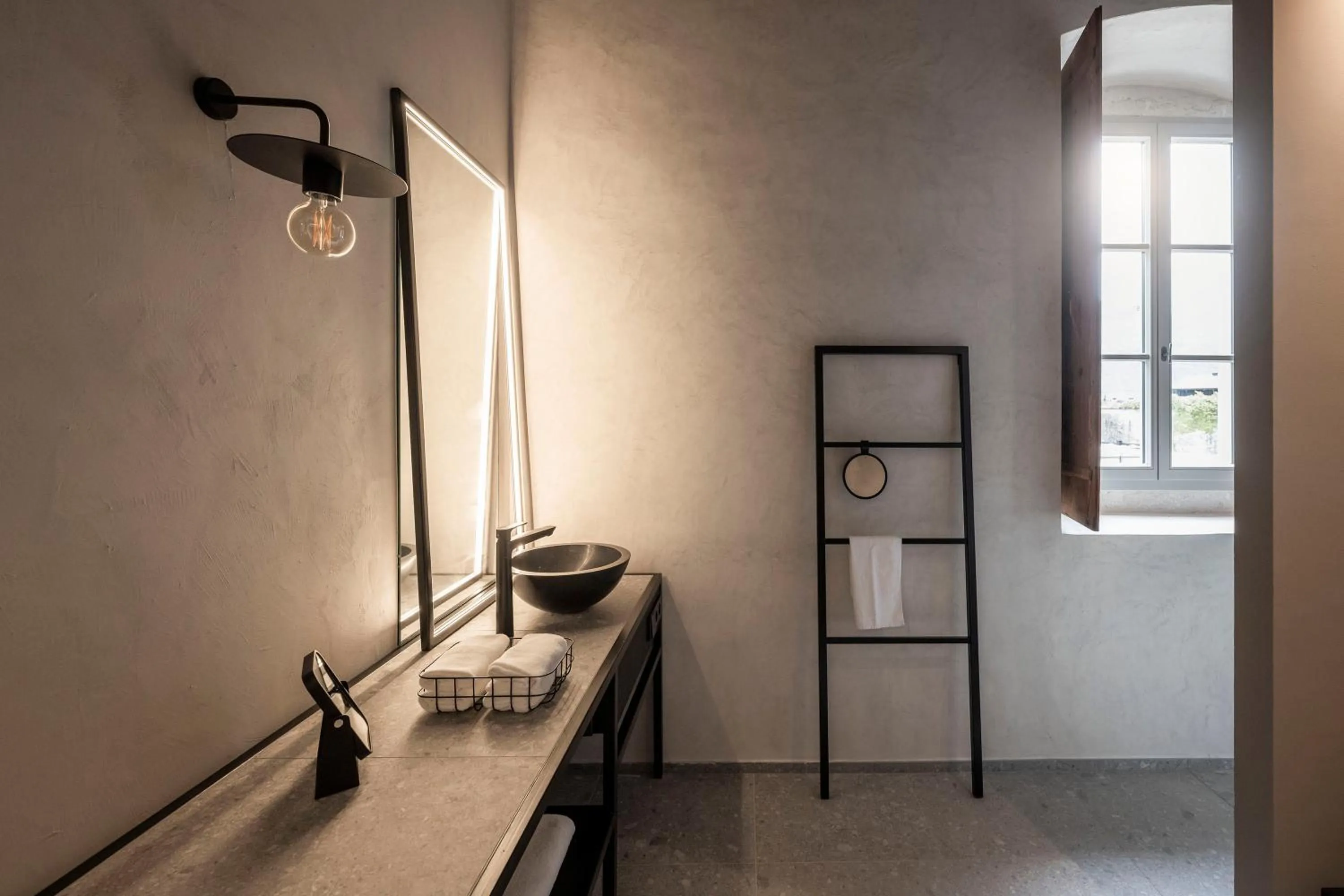 Bathroom in Monastero Arx Vivendi