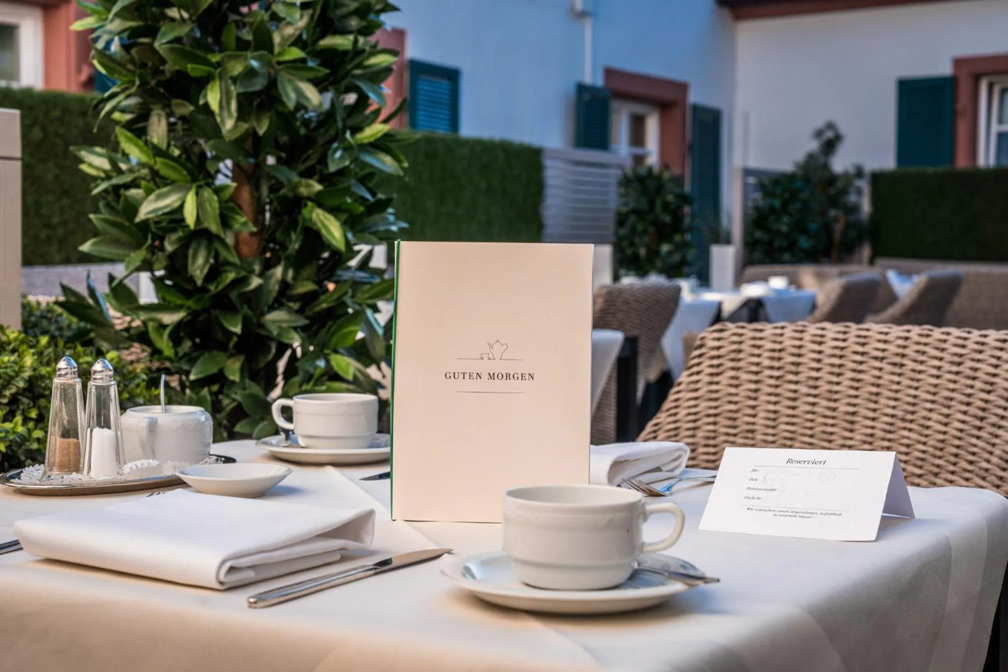 Breakfast in Deidesheimer Hof