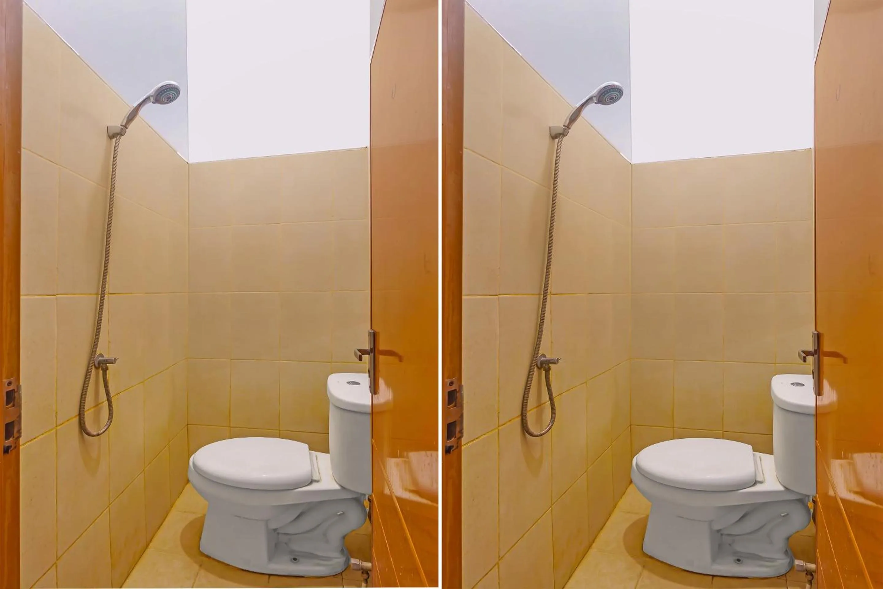 Bathroom in OYO 92664 Cemara Koja Residence Syariah