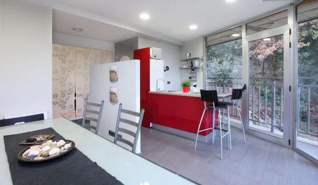 Photo of the whole room in Les Suites