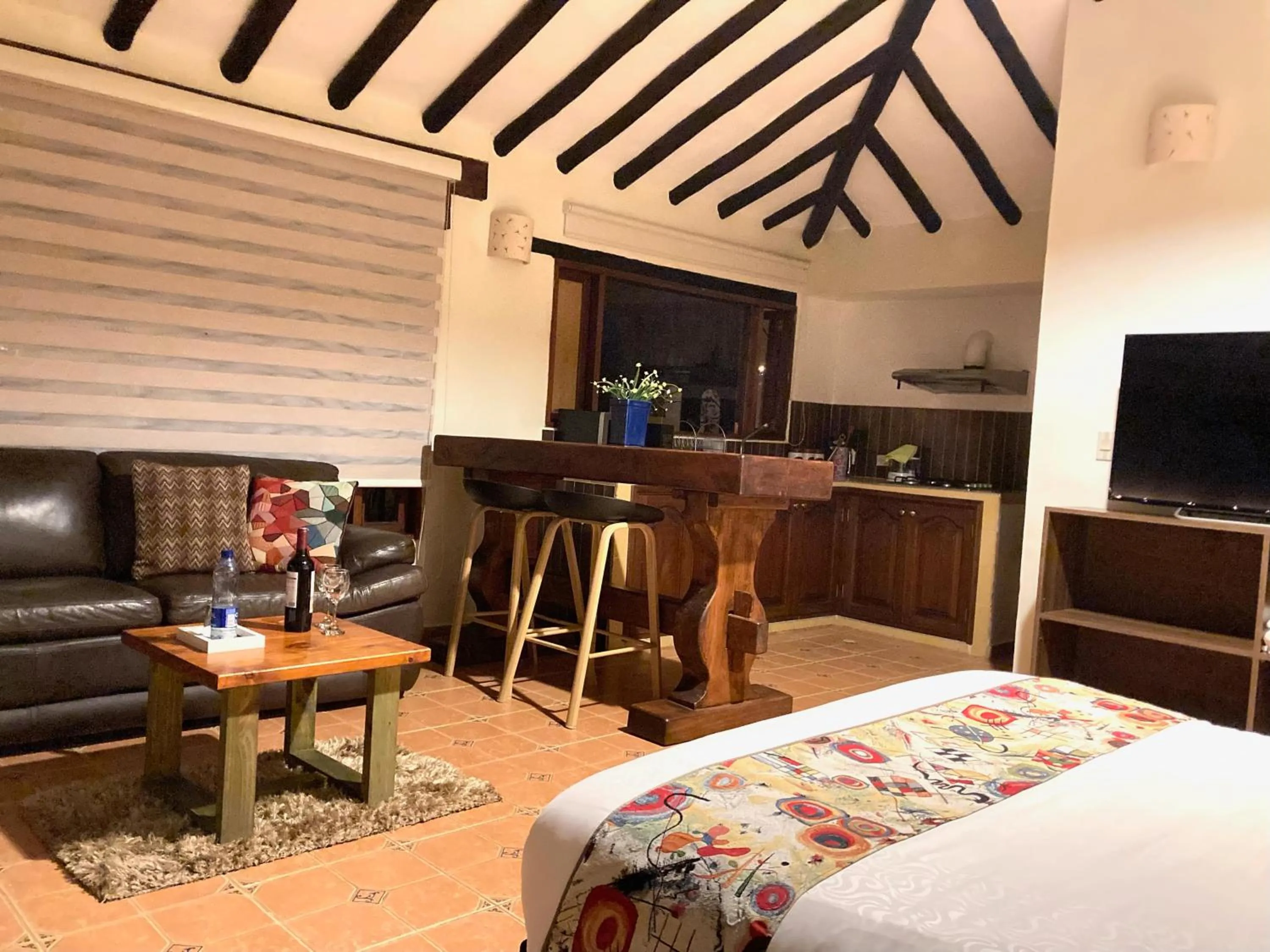 Living room in Bombon Hotel