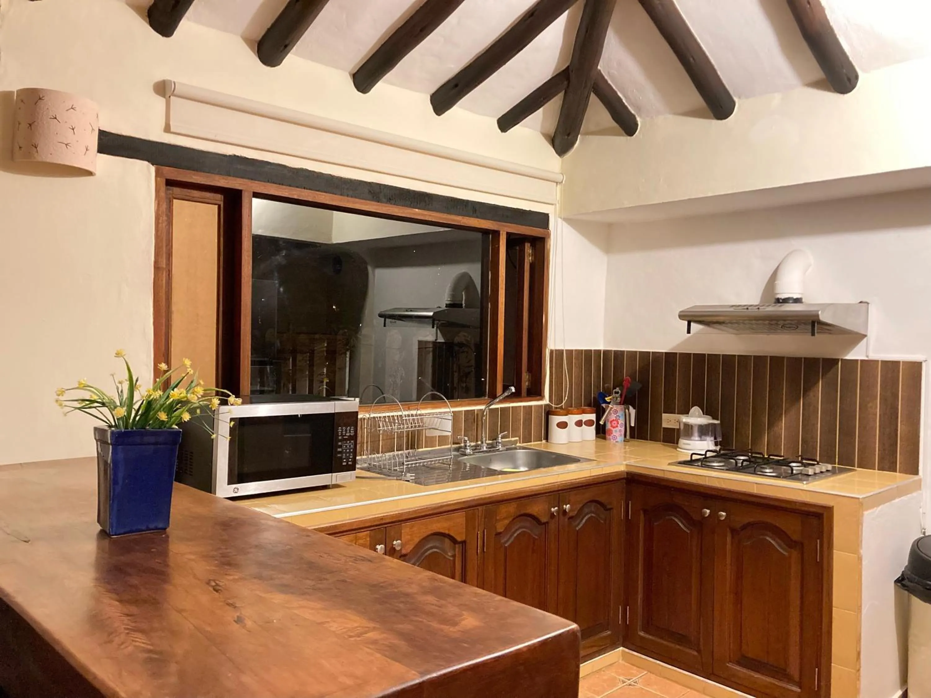 kitchen in Bombon Hotel