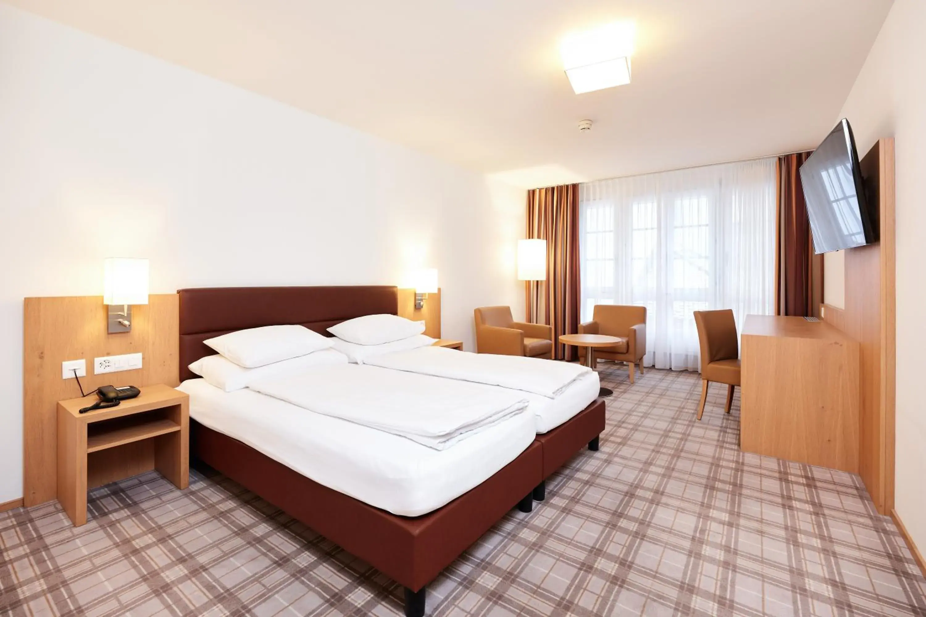 Double Room in Central City Hotel Rochat Double Room in Central City Hotel Rochat