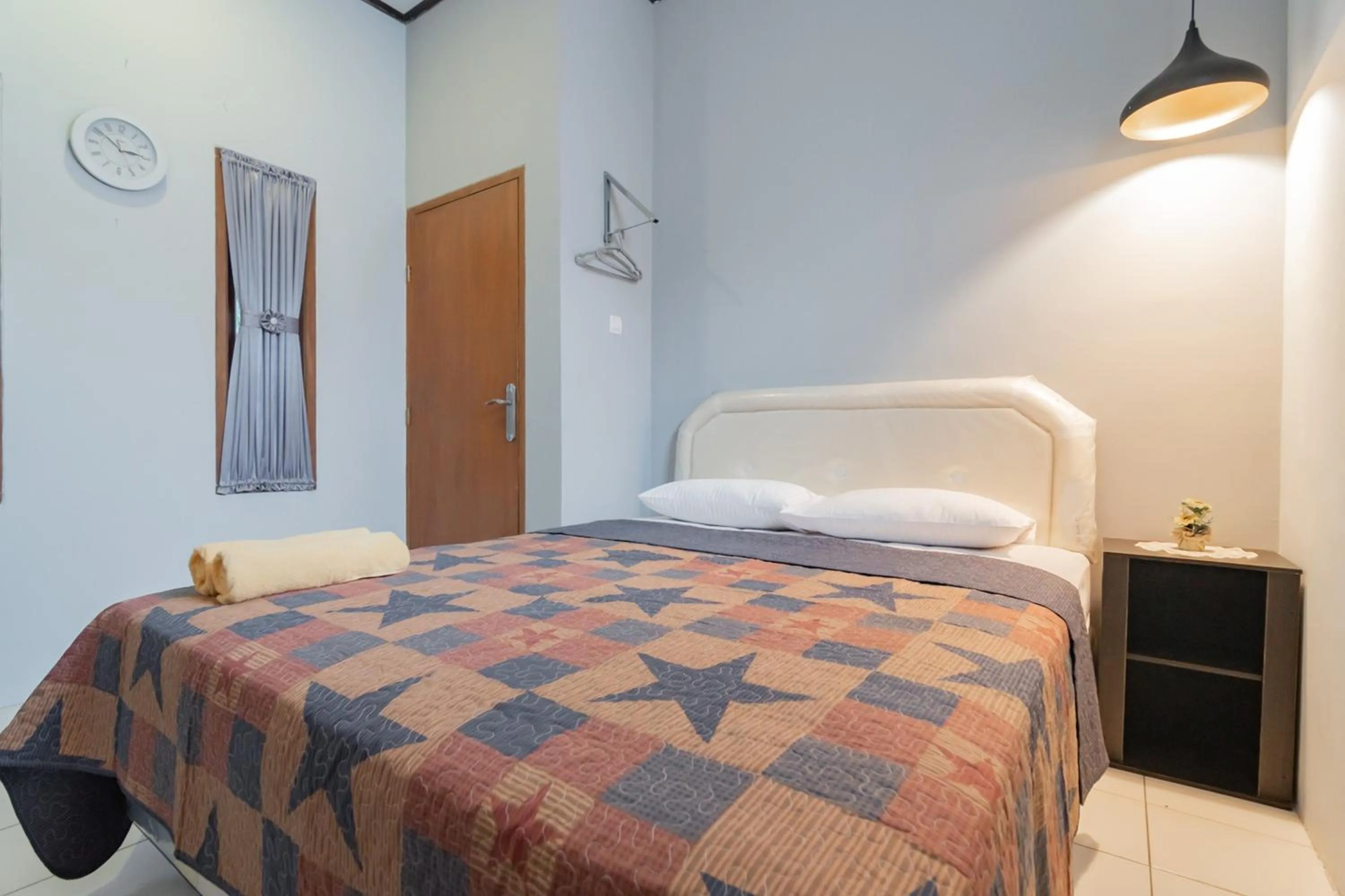 Bed in Lembur Kiwari Setra Duta Mitra RedDoorz