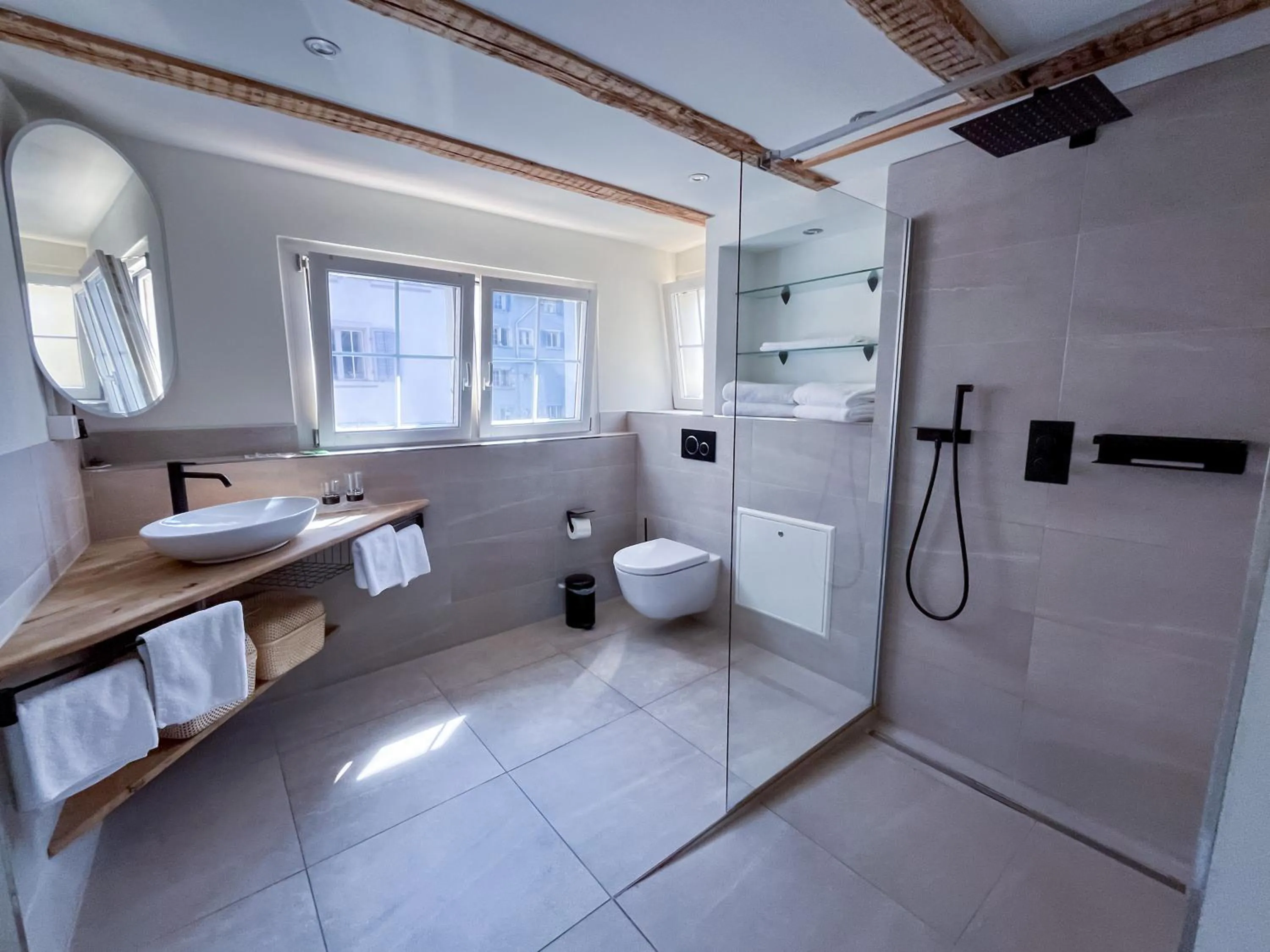 Shower in stattHotel